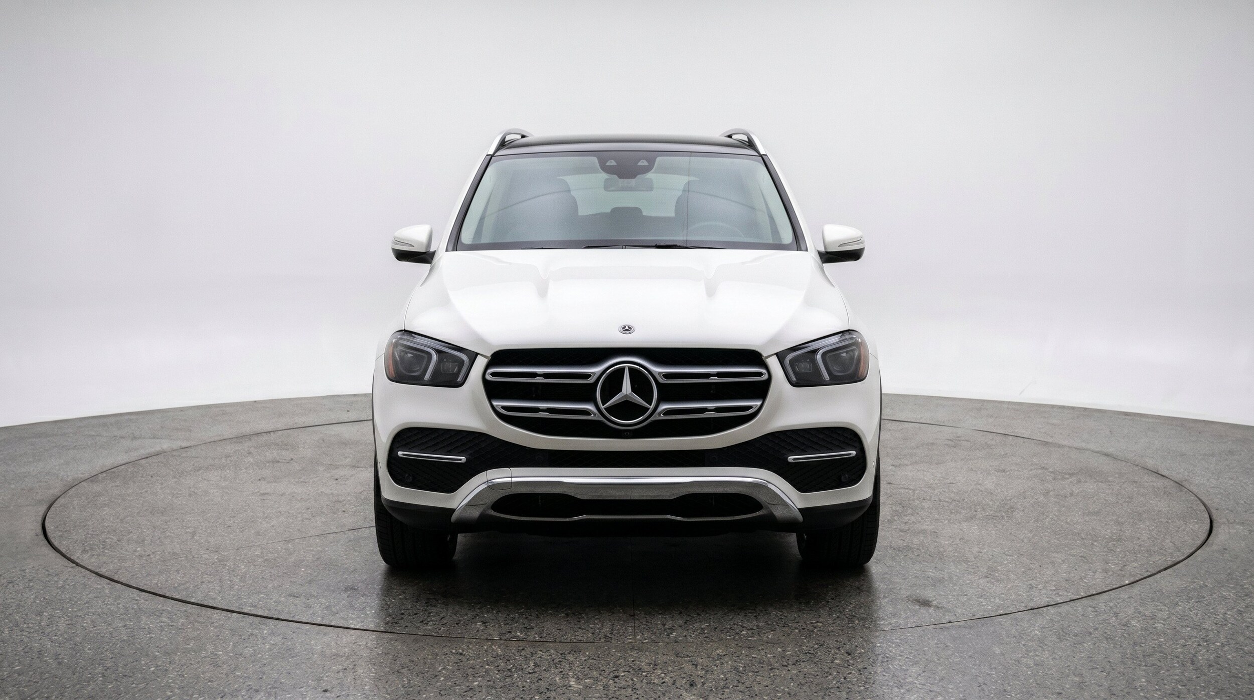 Thumbnail: 2026 Mercedes-Benz GLE - 2