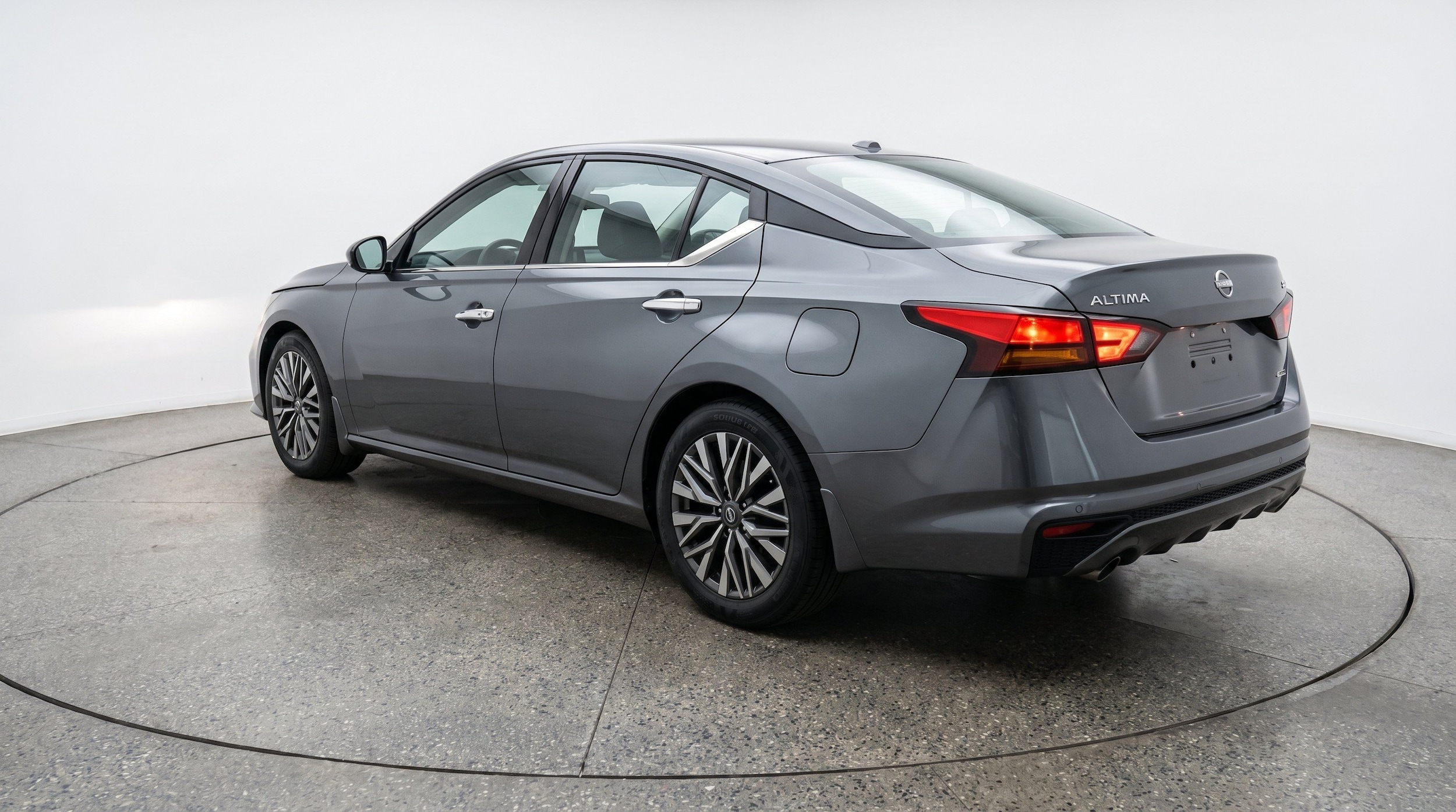Thumbnail: 2025 Nissan Altima - 6