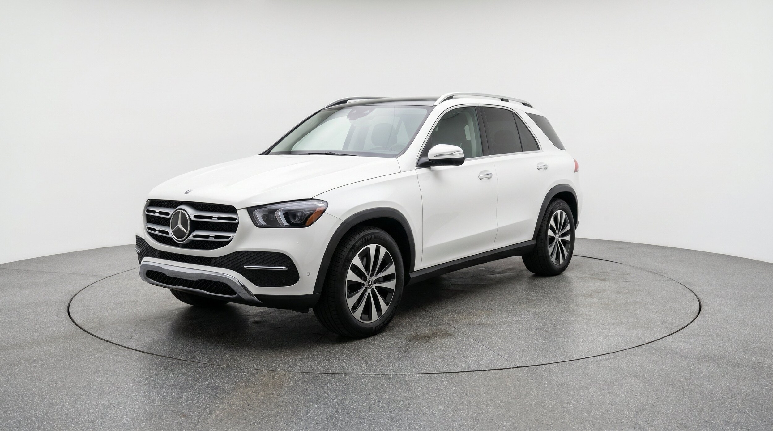 Thumbnail: 2026 Mercedes-Benz GLE - 3