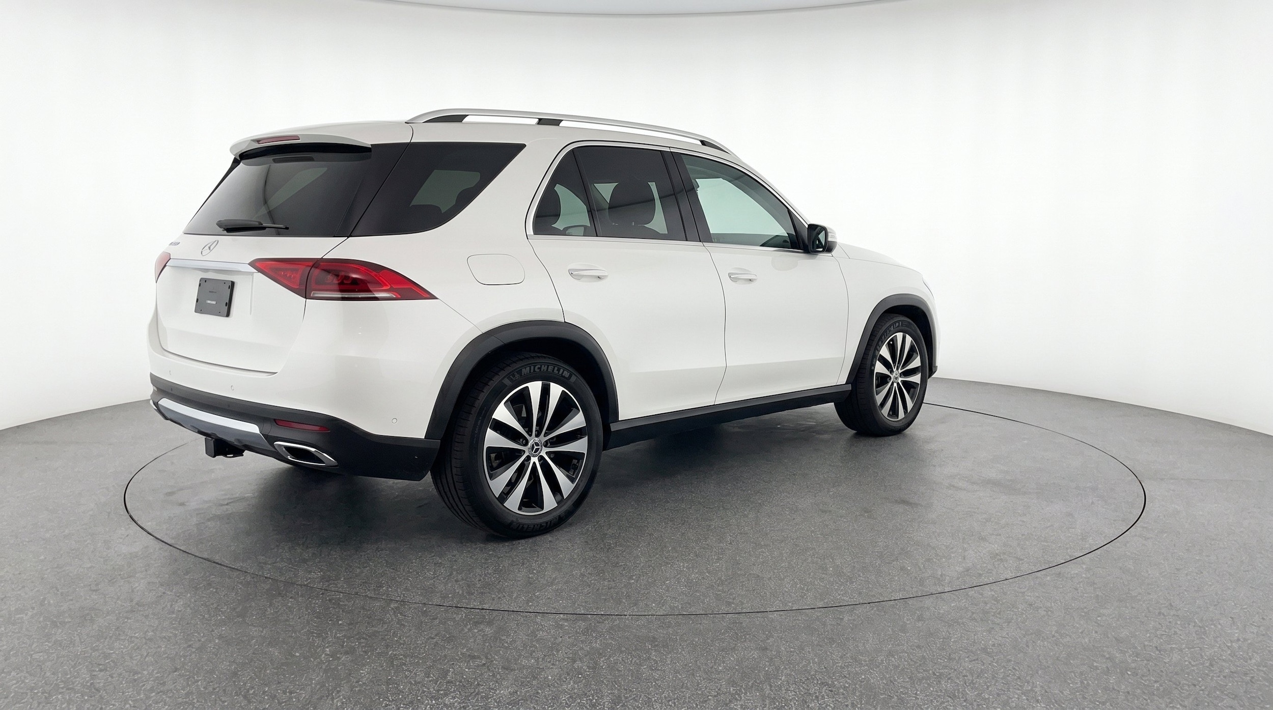 Thumbnail: 2026 Mercedes-Benz GLE - 9