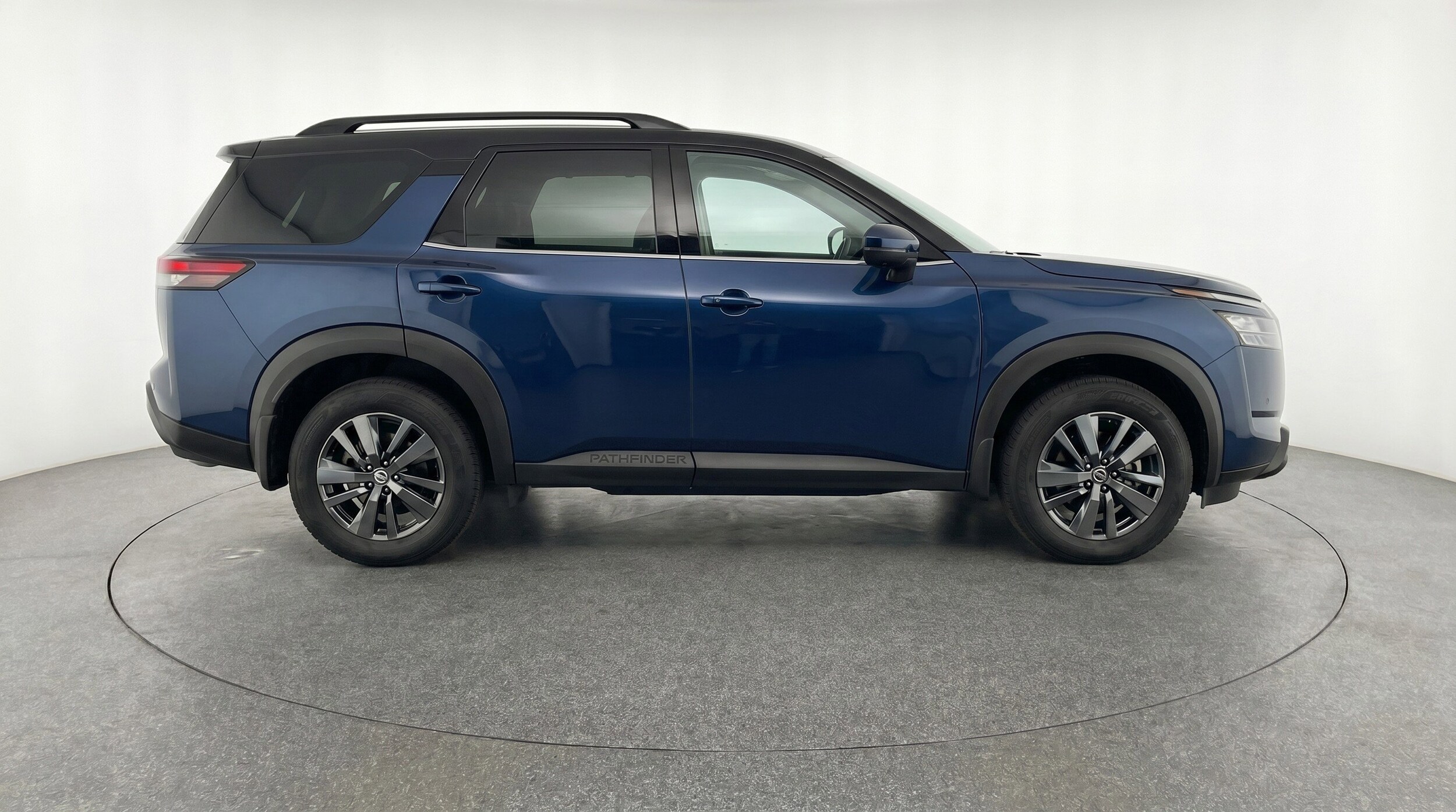 Thumbnail: 2025 Nissan Pathfinder - 11