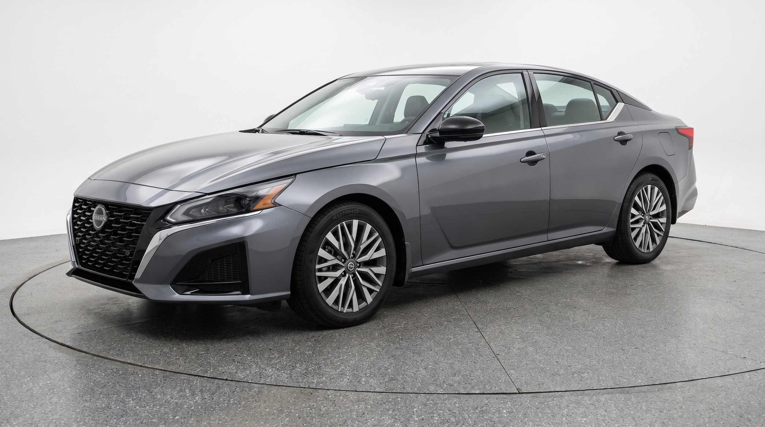 Thumbnail: 2025 Nissan Altima - 3