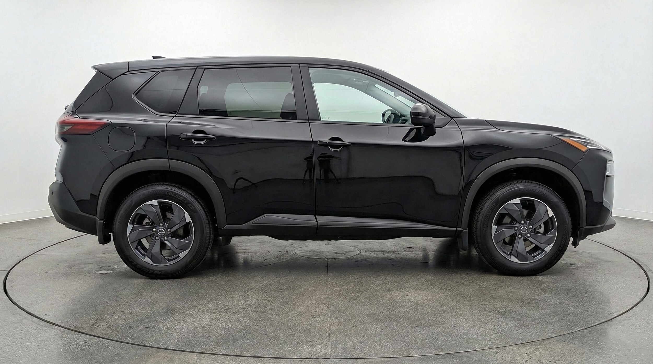 Thumbnail: 2025 Nissan Rogue - 8