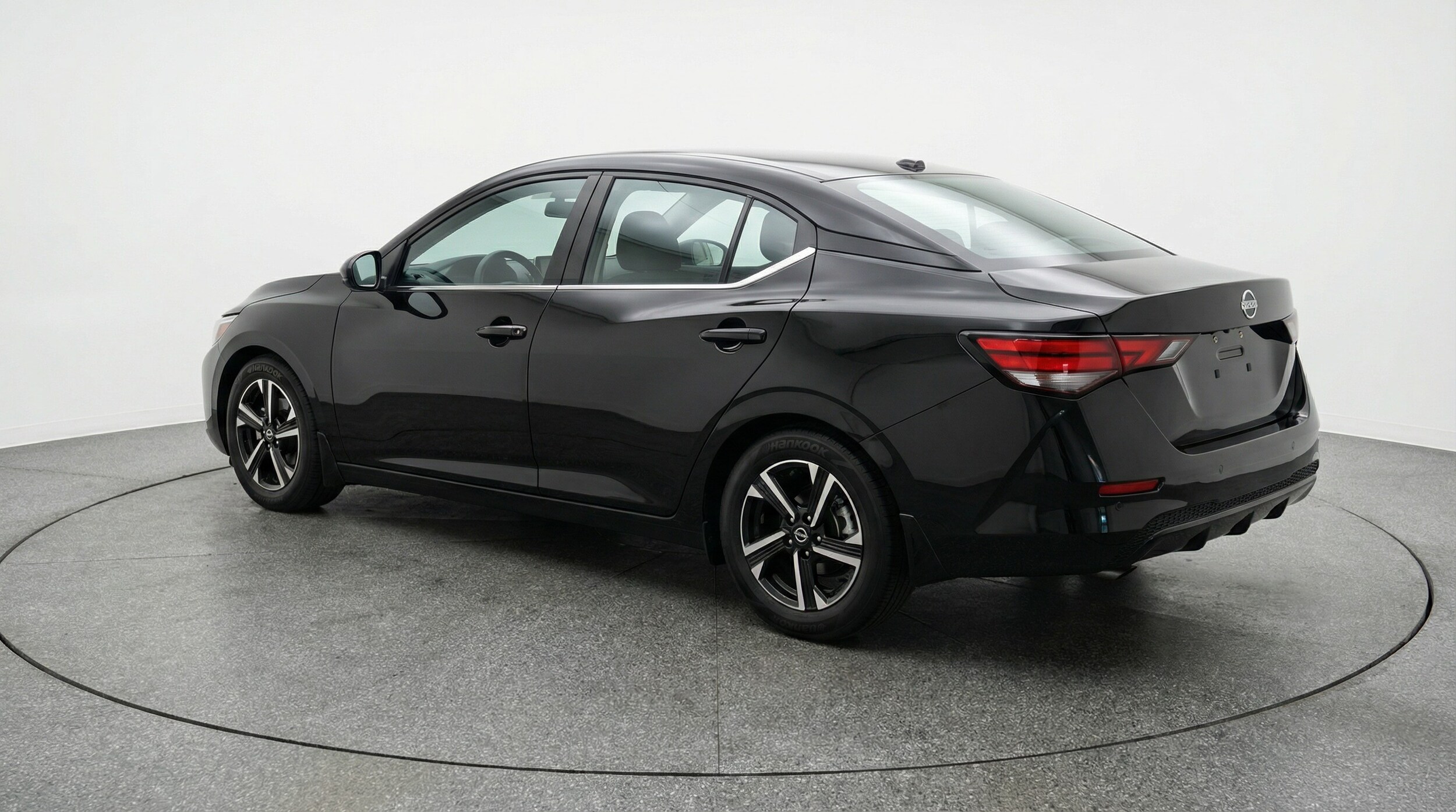 Thumbnail: 2025 Nissan Sentra - 5