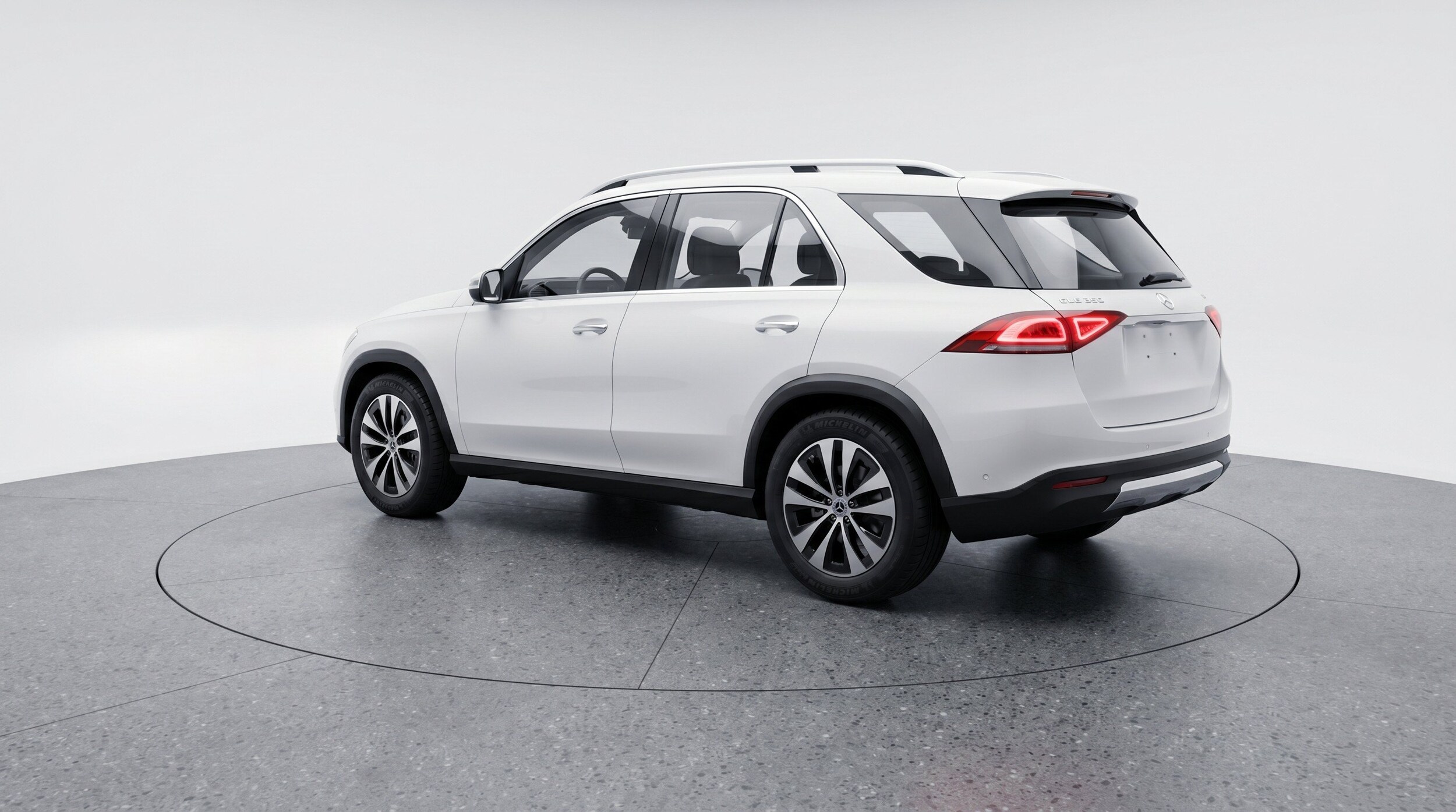 Thumbnail: 2026 Mercedes-Benz GLE - 6