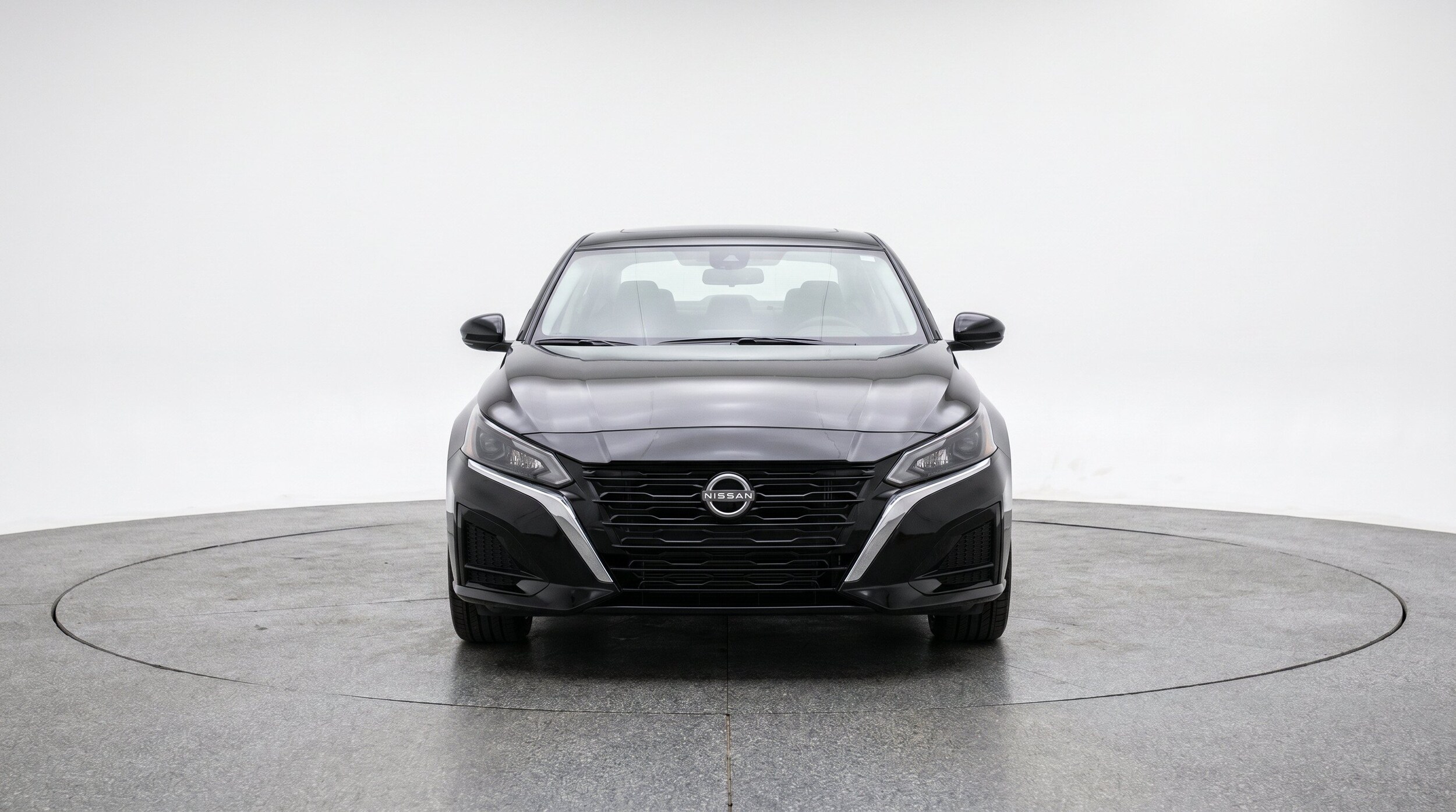 Thumbnail: 2025 Nissan Altima - 2