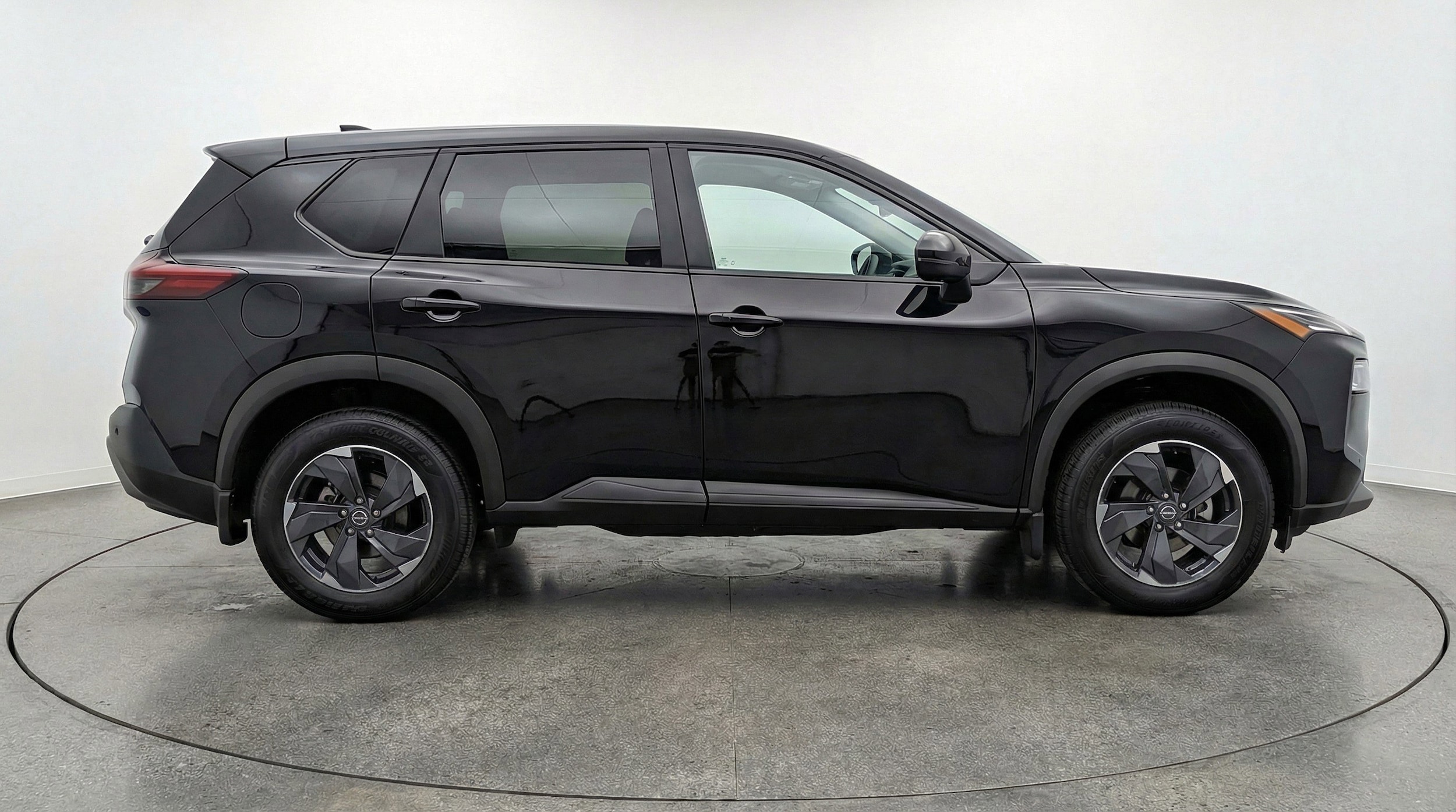 Thumbnail: 2025 Nissan Rogue - 11