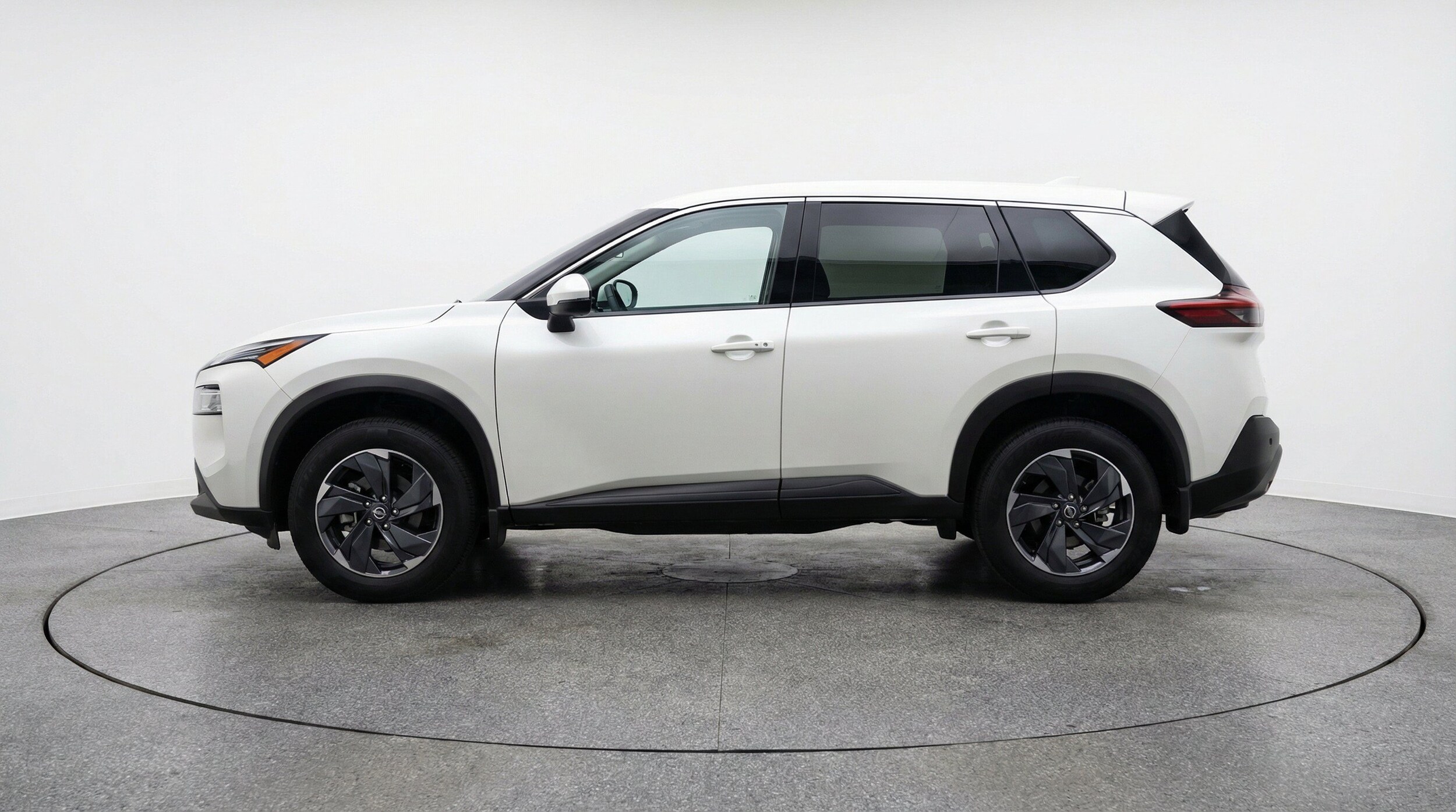 Thumbnail: 2025 Nissan Rogue - 5