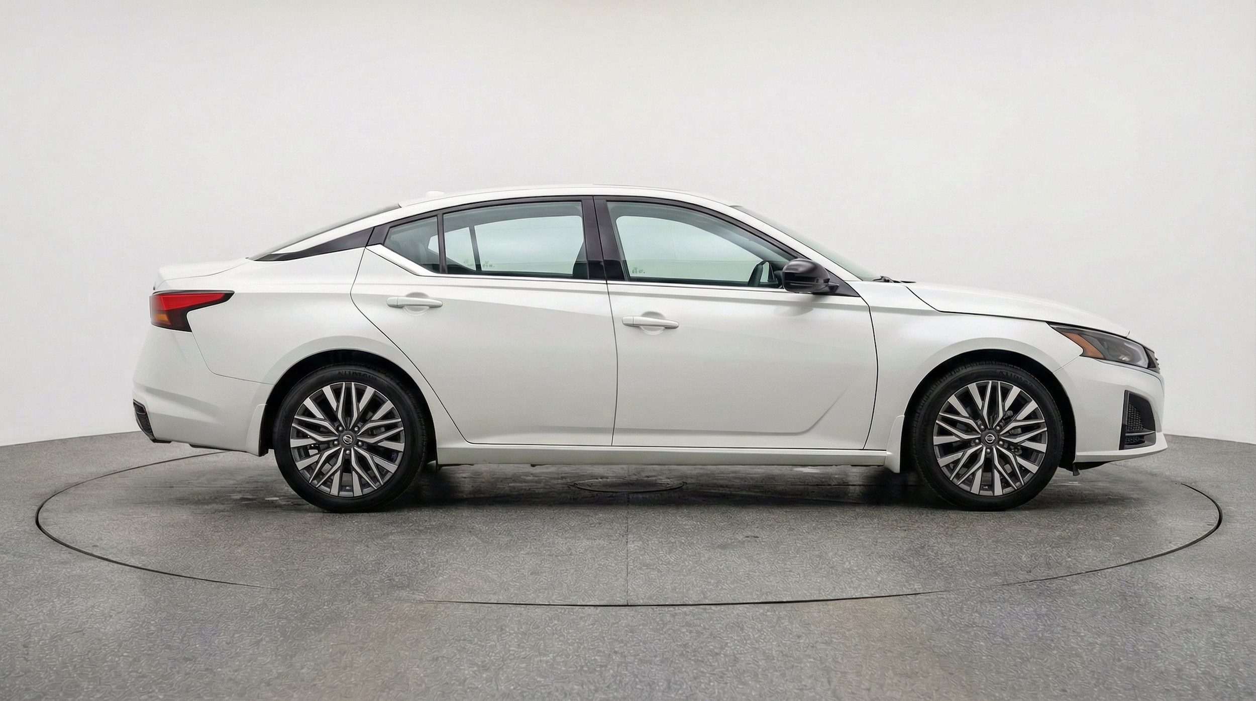 Thumbnail: 2025 Nissan Altima - 11