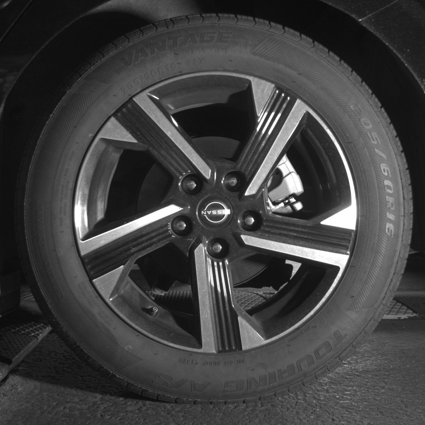 Thumbnail: 2025 Nissan Sentra - 14