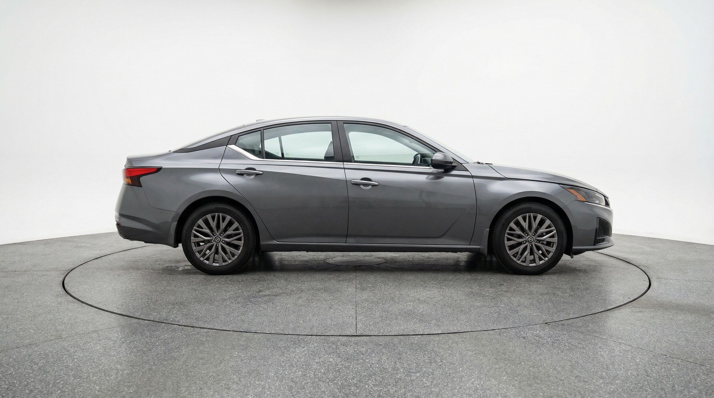 Thumbnail: 2025 Nissan Altima - 8