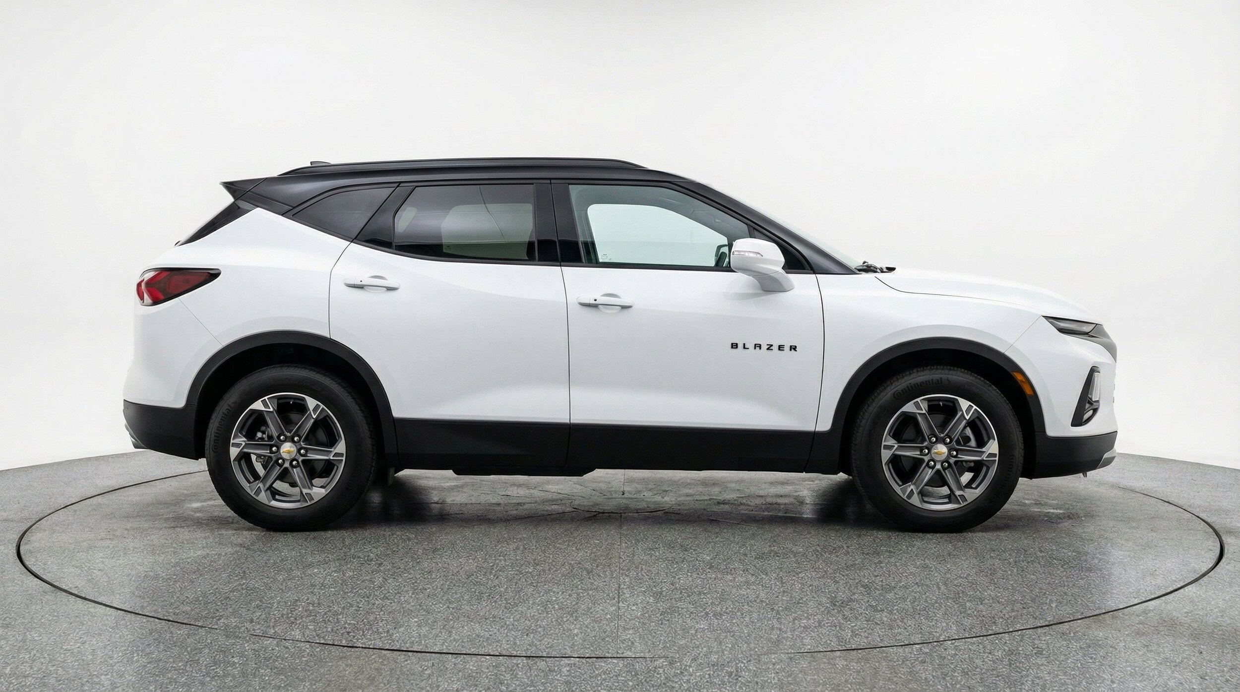 Thumbnail: 2025 Chevrolet Blazer - 11