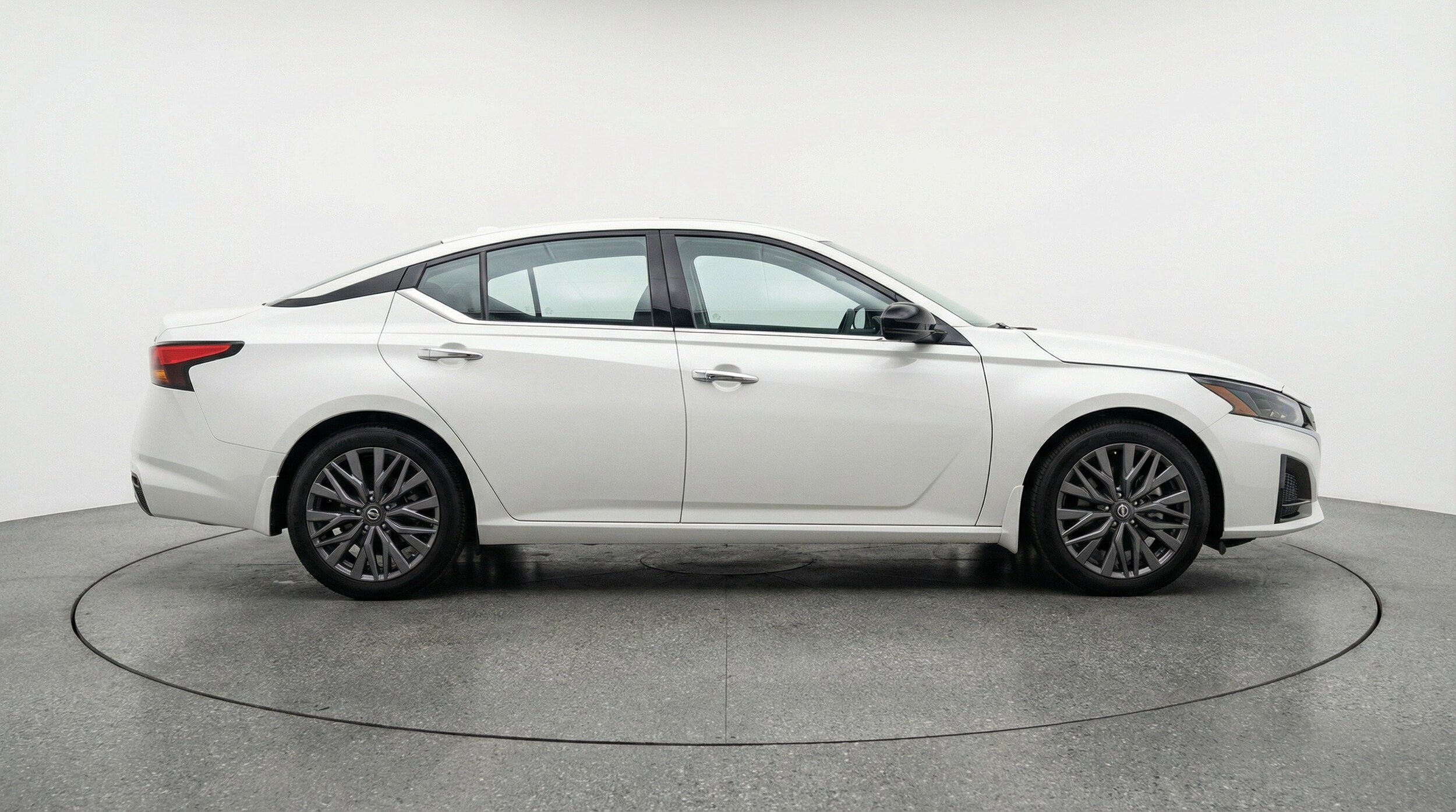 Thumbnail: 2025 Nissan Altima - 11