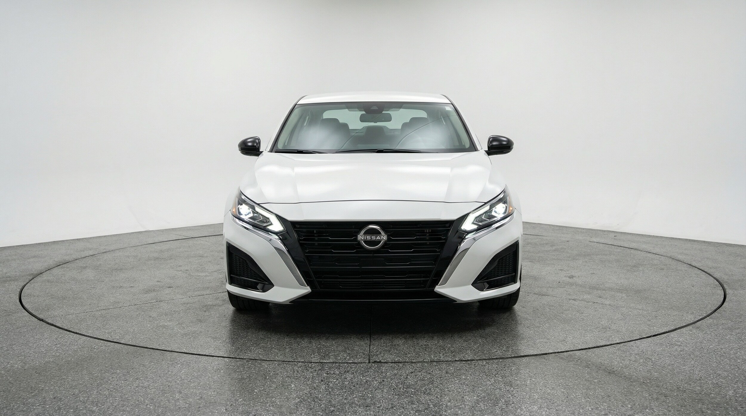 Thumbnail: 2025 Nissan Altima - 2