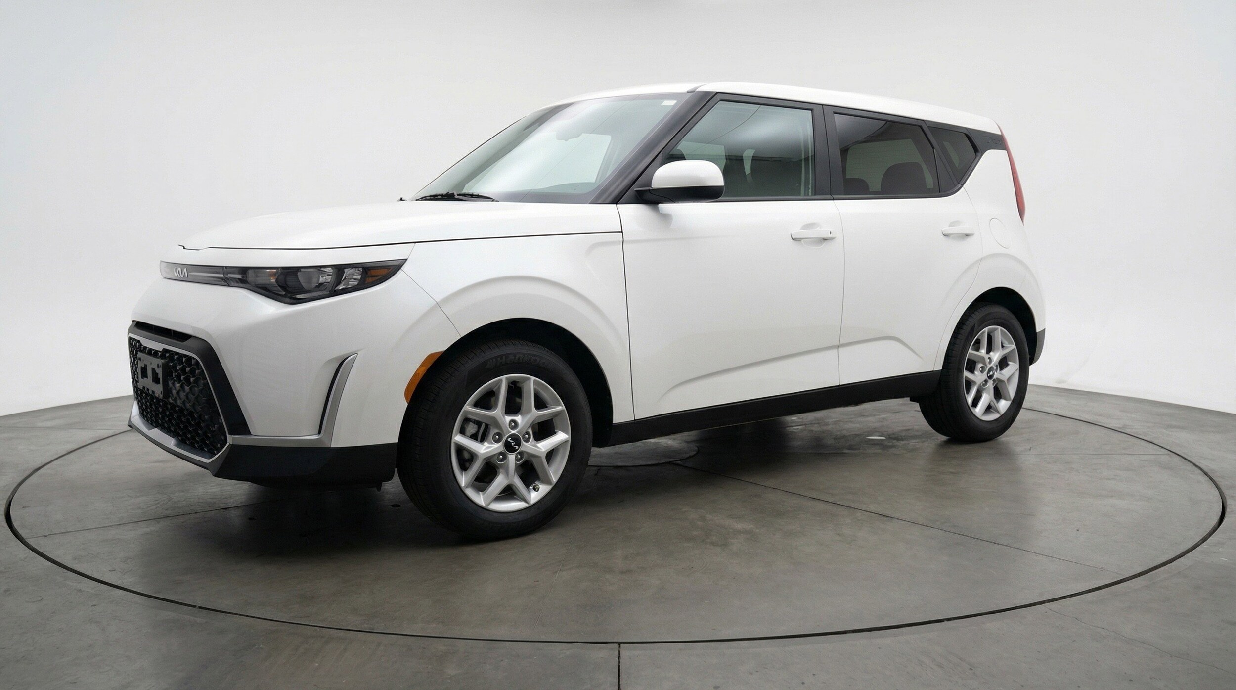 Thumbnail: 2025 Kia Soul - 3