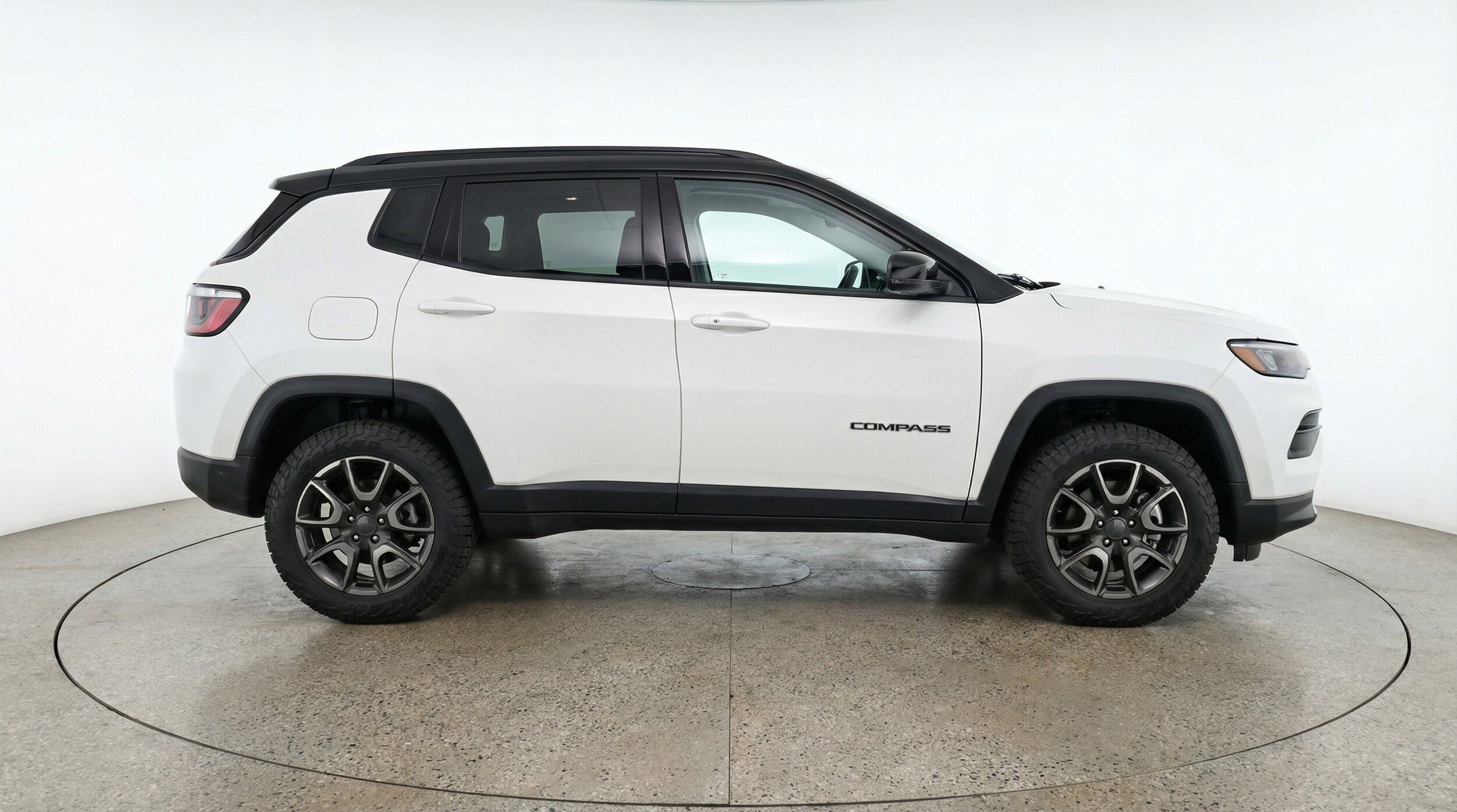 Thumbnail: 2025 Jeep Compass - 11