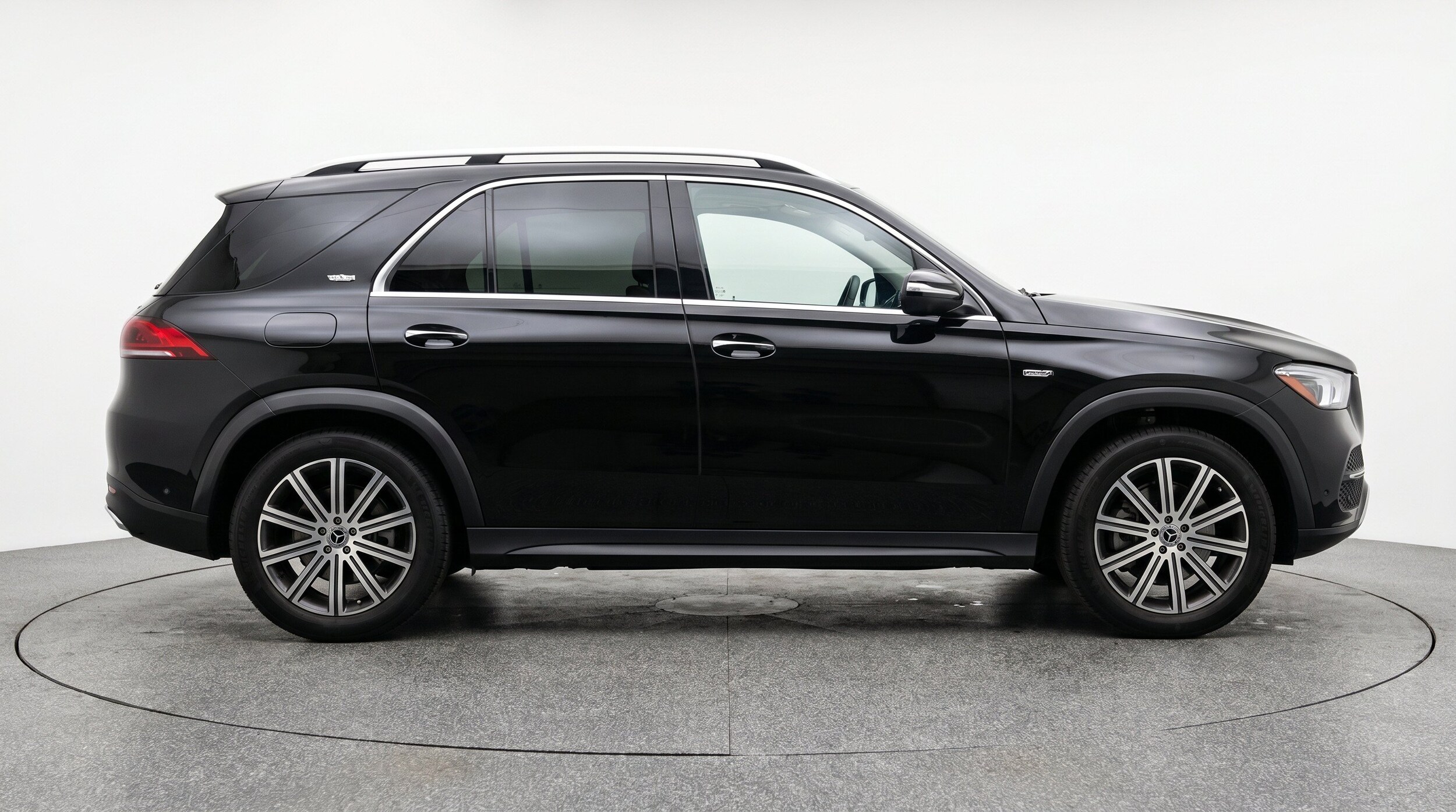 Thumbnail: 2026 Mercedes-Benz GLE - 11