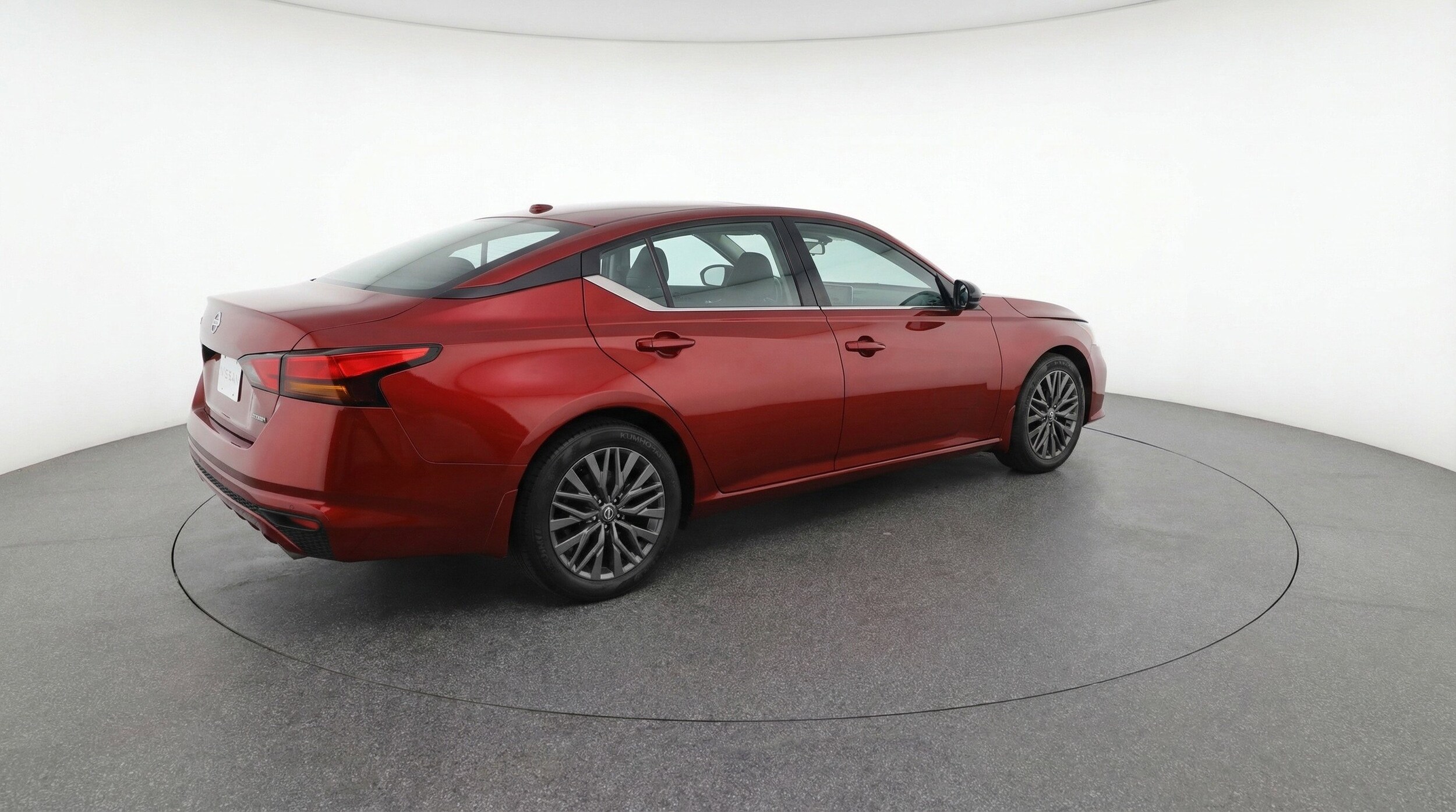 Thumbnail: 2025 Nissan Altima - 9