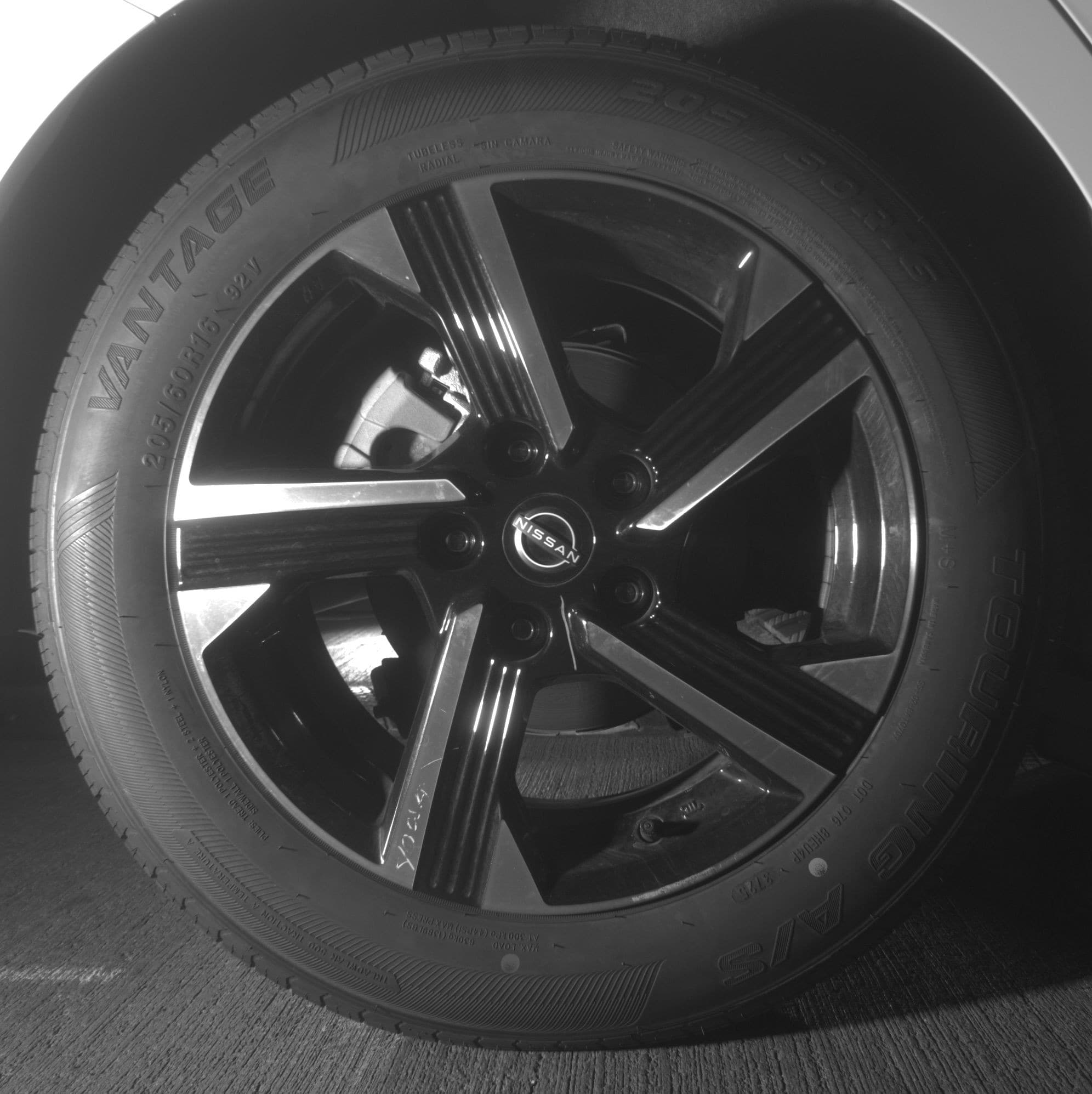 Thumbnail: 2025 Nissan Sentra - 12