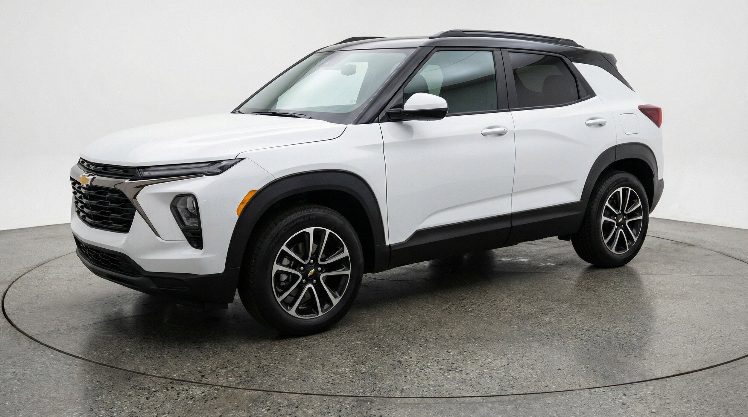 Thumbnail: 2025 Chevrolet TrailBlazer - 3