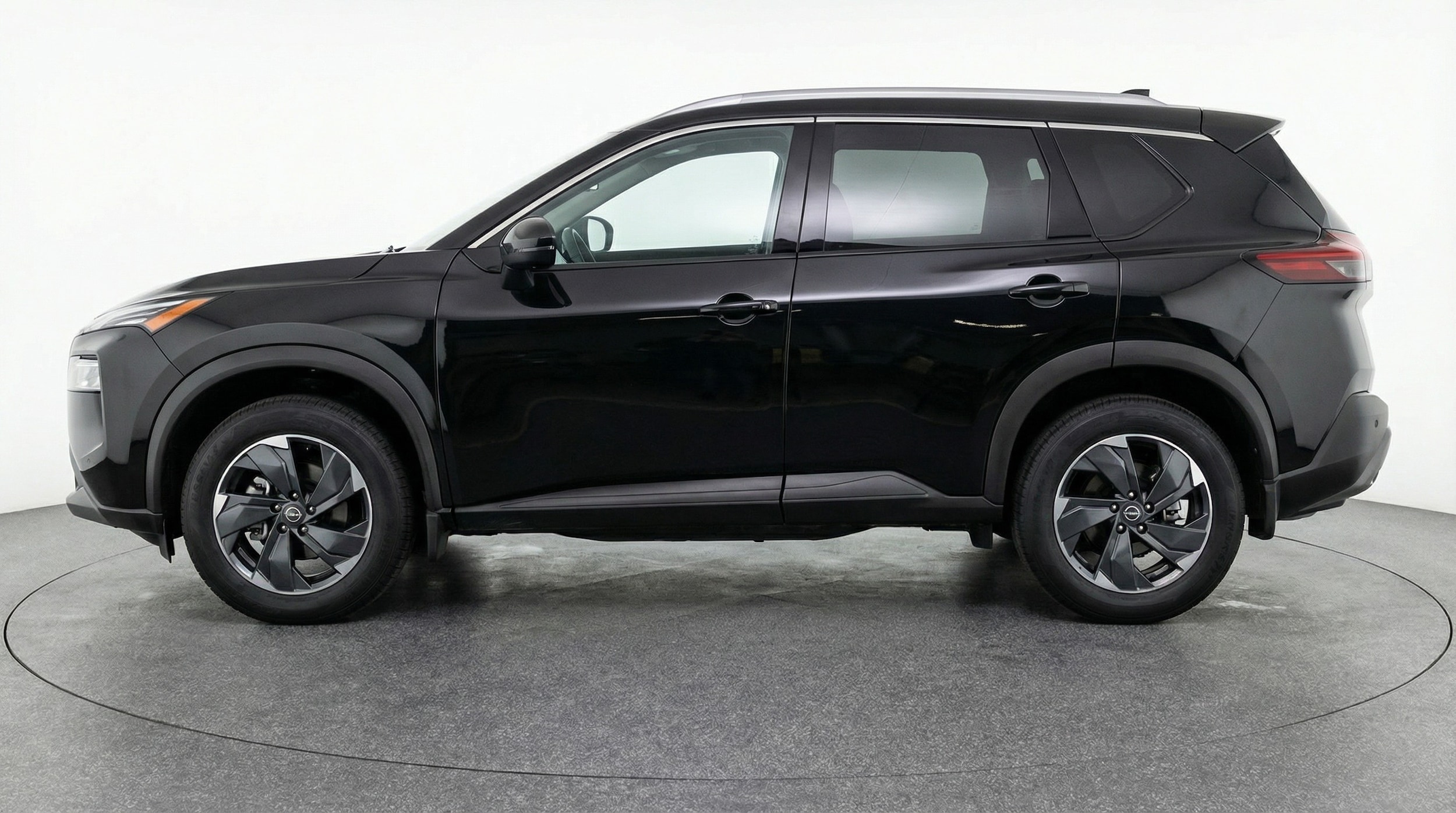 Thumbnail: 2025 Nissan Rogue - 4