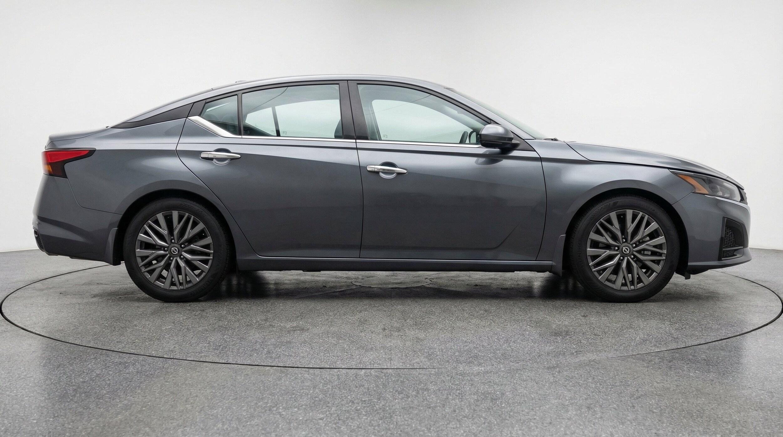 Thumbnail: 2025 Nissan Altima - 11