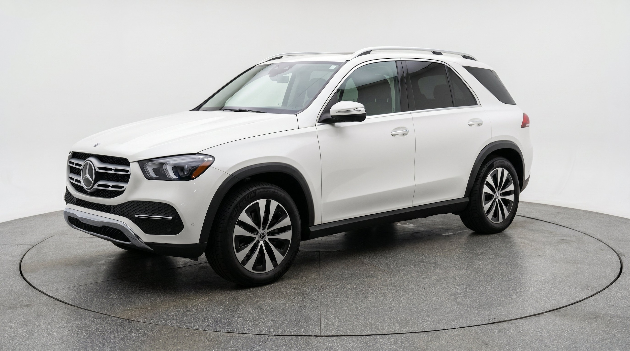 Thumbnail: 2026 Mercedes-Benz GLE - 3