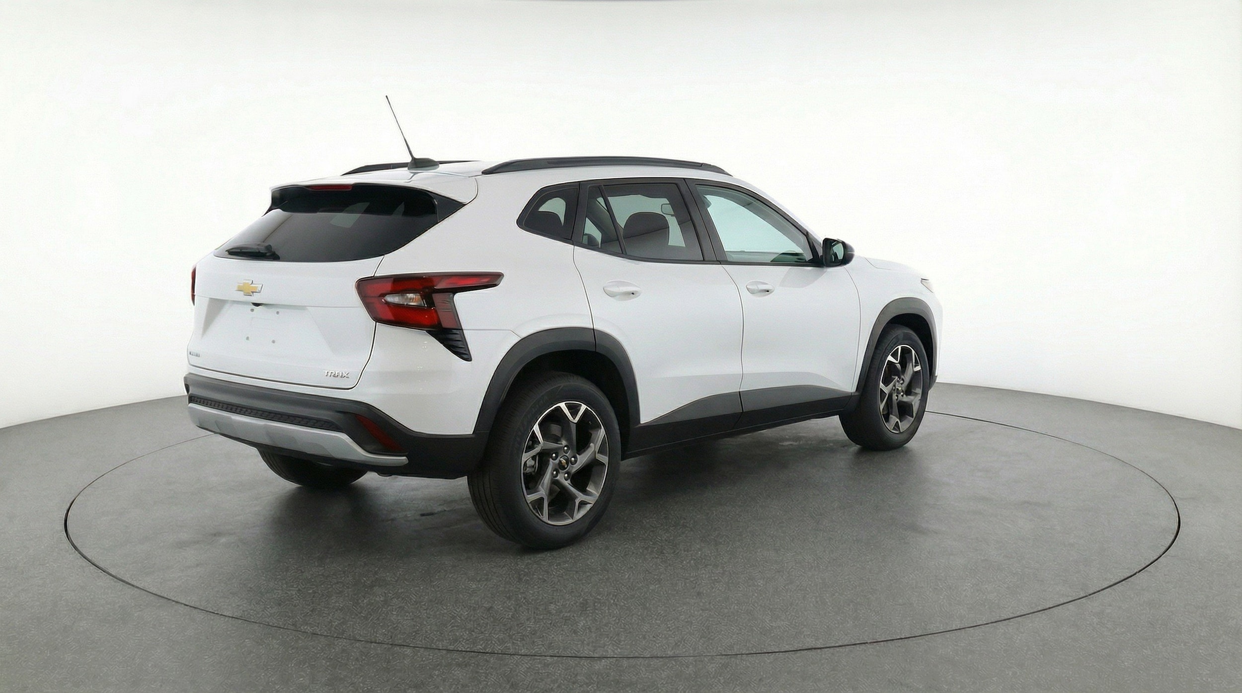 Thumbnail: 2025 Chevrolet Trax - 6