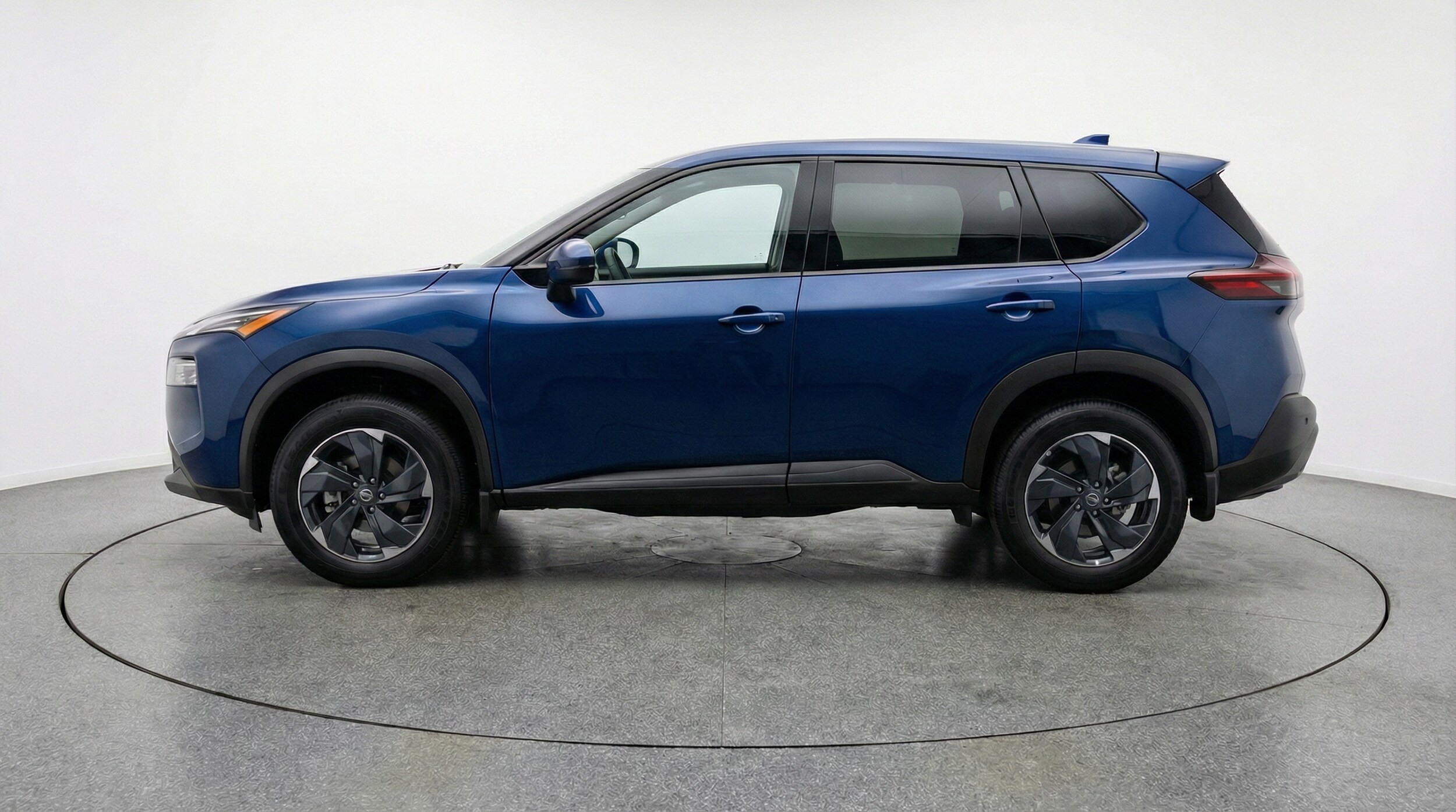 Thumbnail: 2025 Nissan Rogue - 4