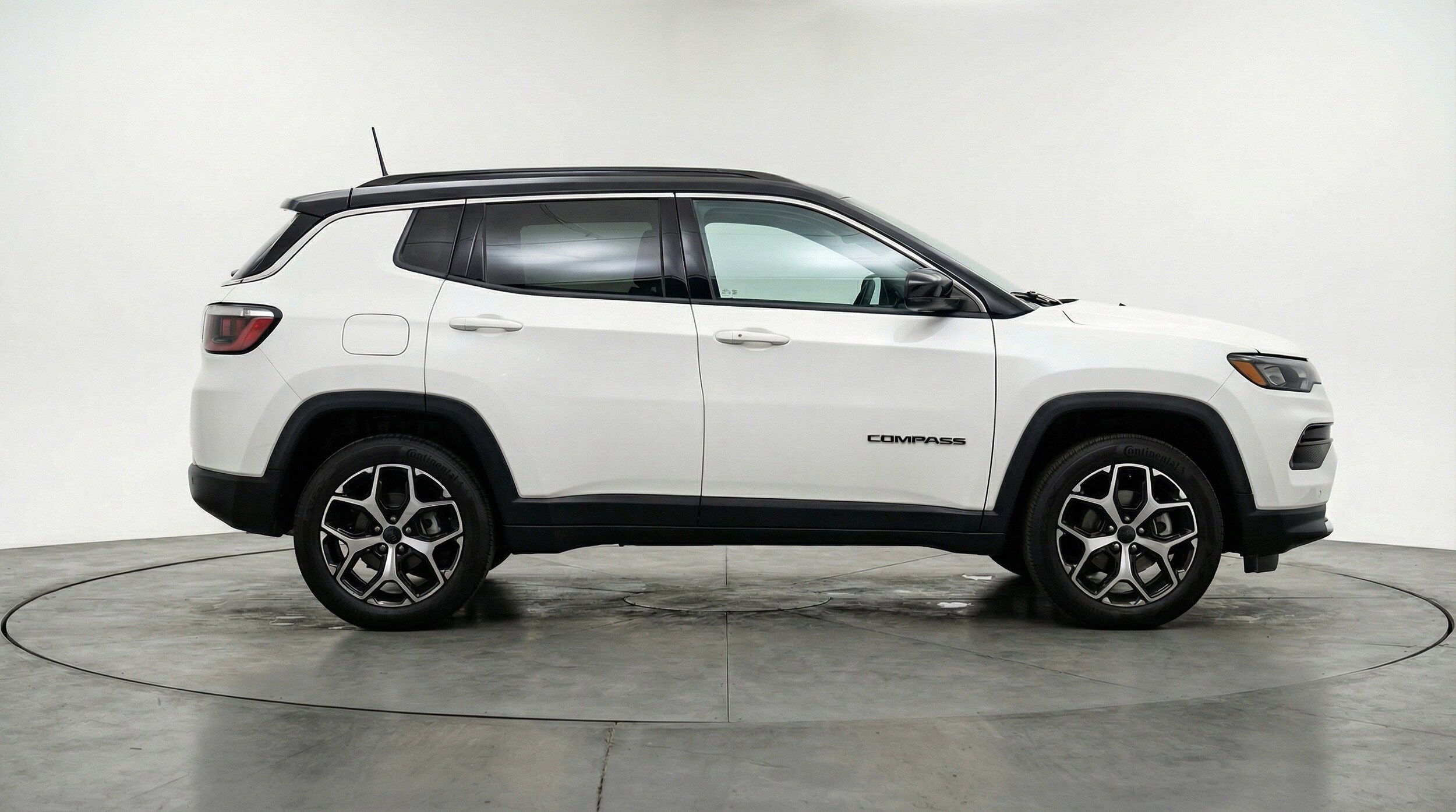 Thumbnail: 2025 Jeep Compass - 11