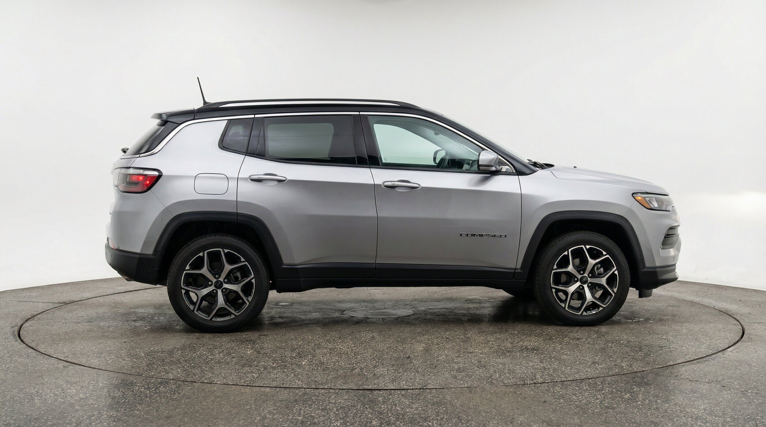 Thumbnail: 2025 Jeep Compass - 11