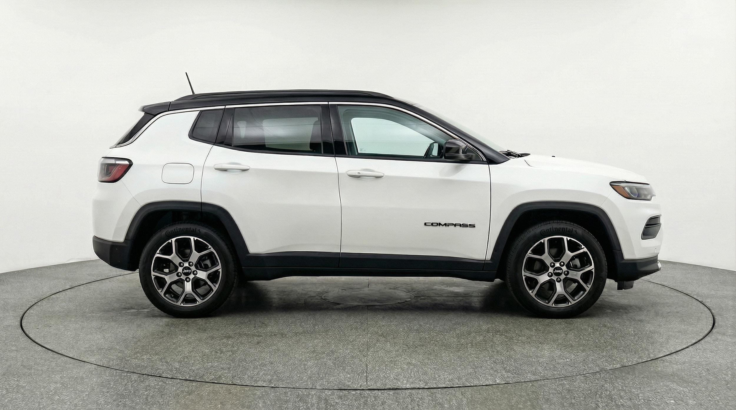 Thumbnail: 2025 Jeep Compass - 8