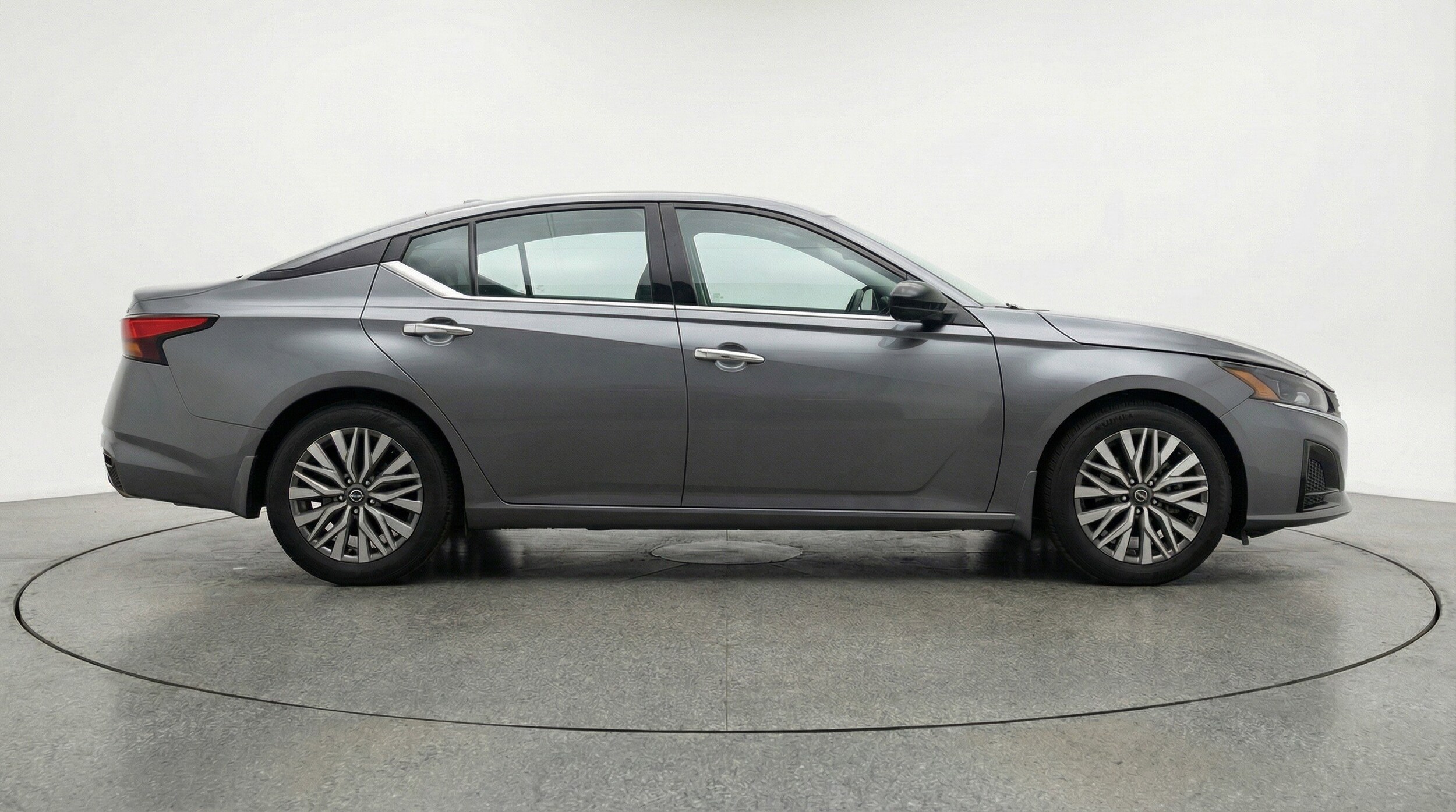 Thumbnail: 2025 Nissan Altima - 11