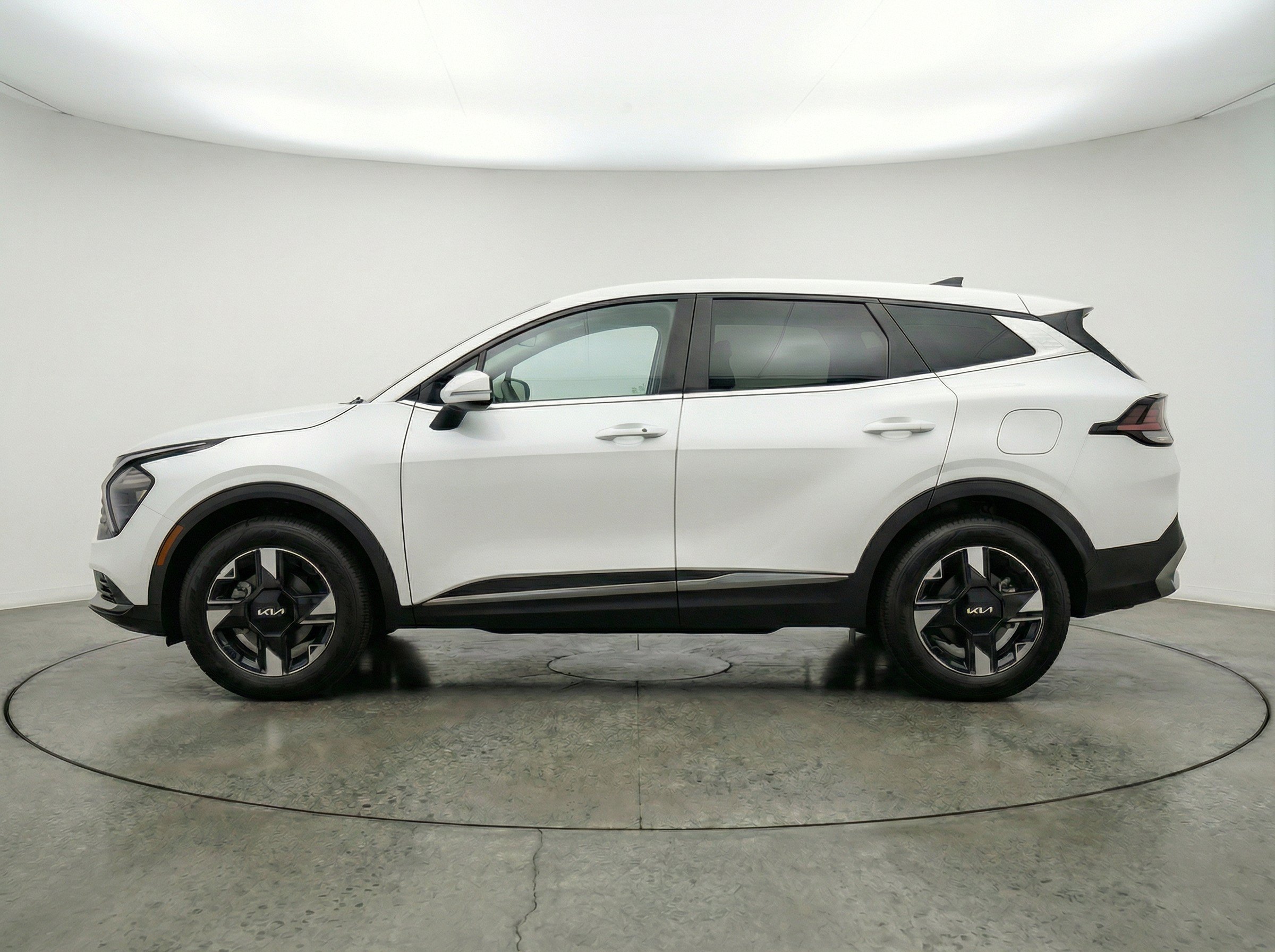 Thumbnail: 2026 Kia Sportage - 5