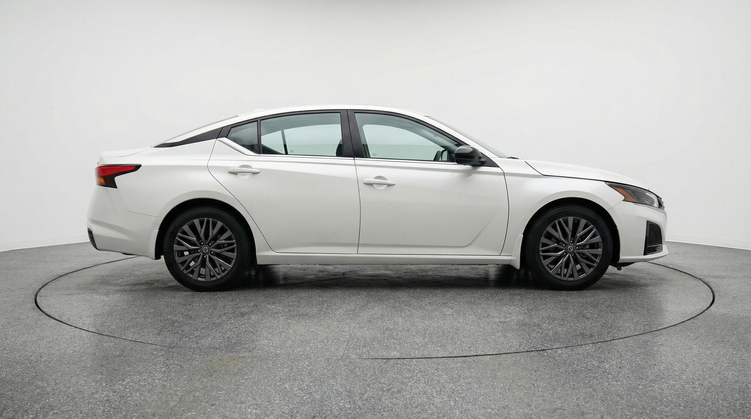 Thumbnail: 2025 Nissan Altima - 11