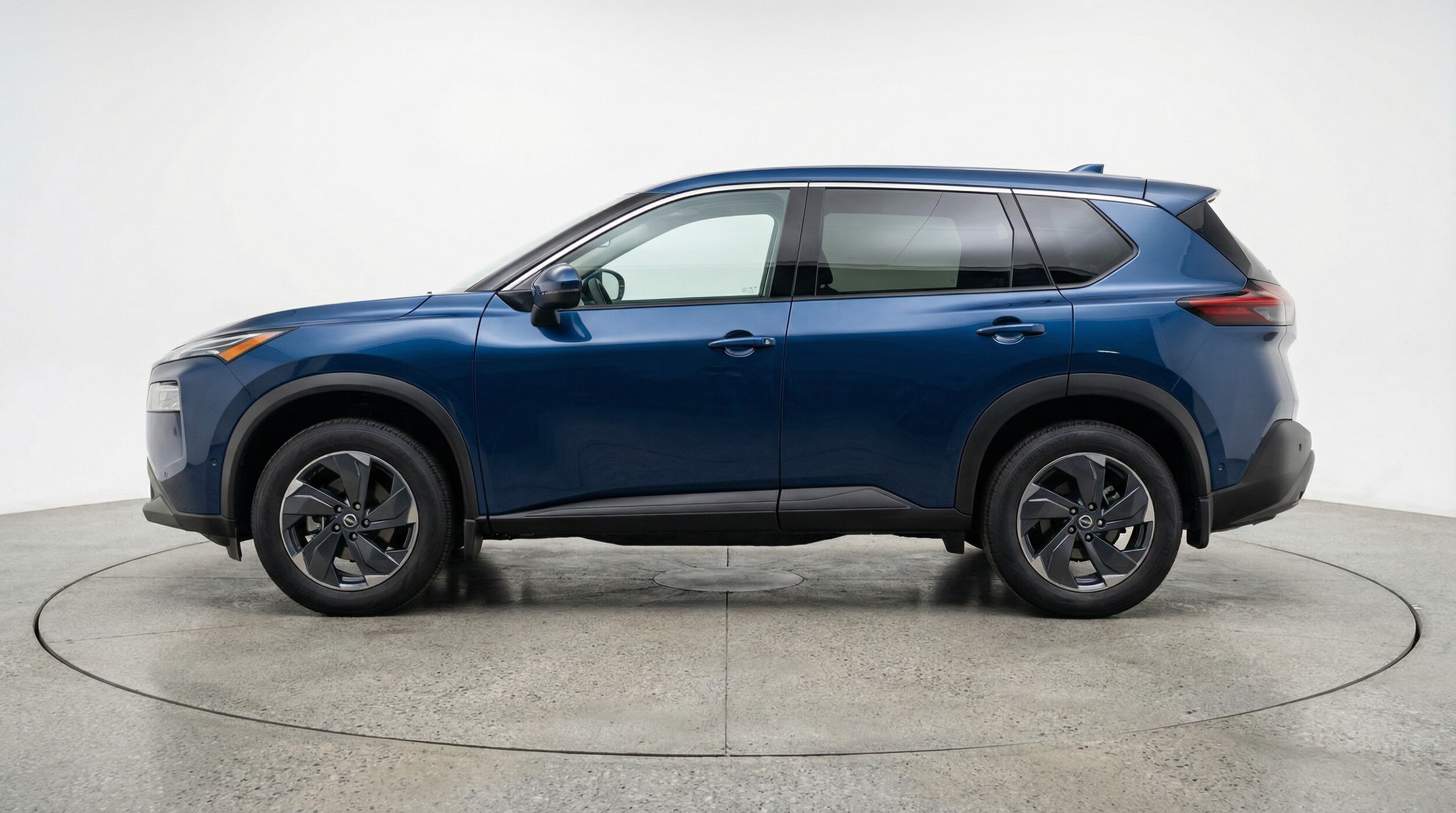 Thumbnail: 2025 Nissan Rogue - 4
