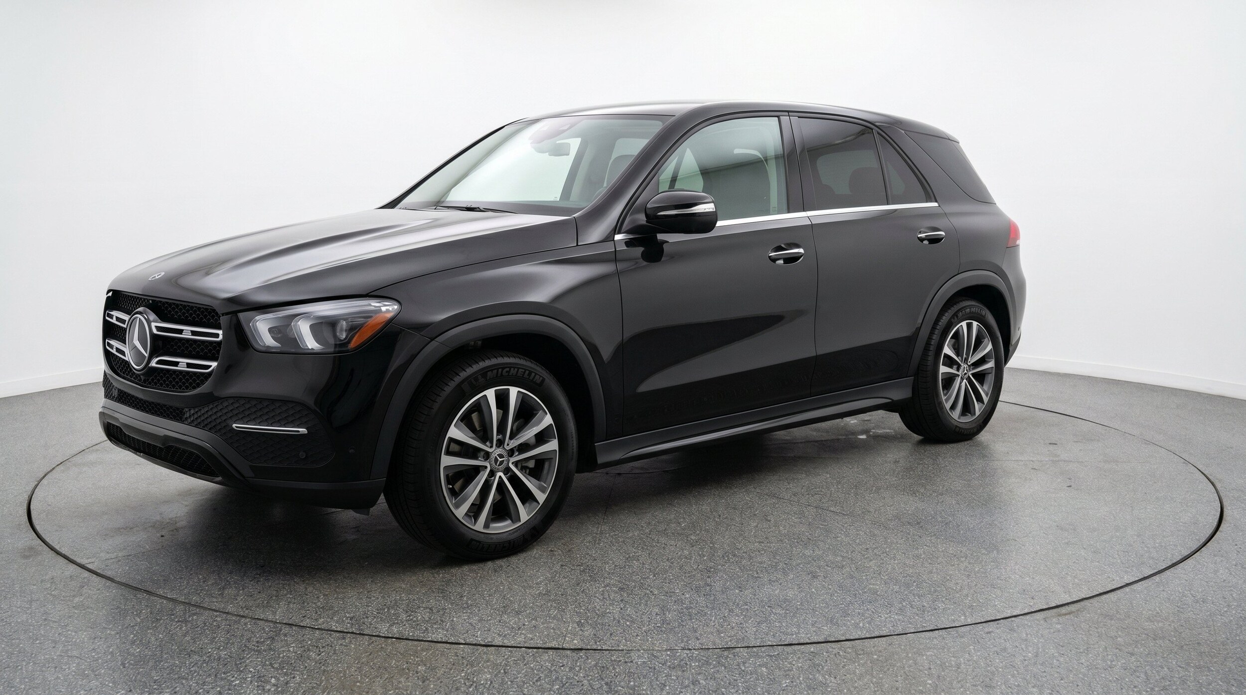 Thumbnail: 2026 Mercedes-Benz GLE - 3