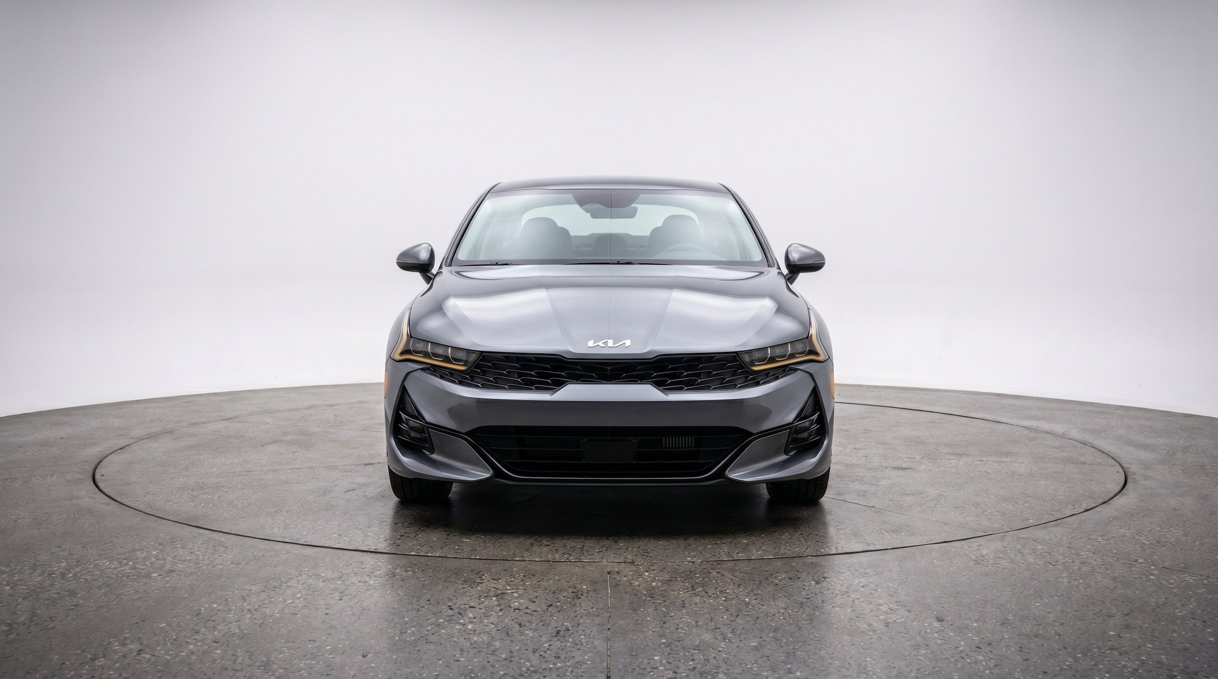 Thumbnail: 2025 Kia K5 - 2