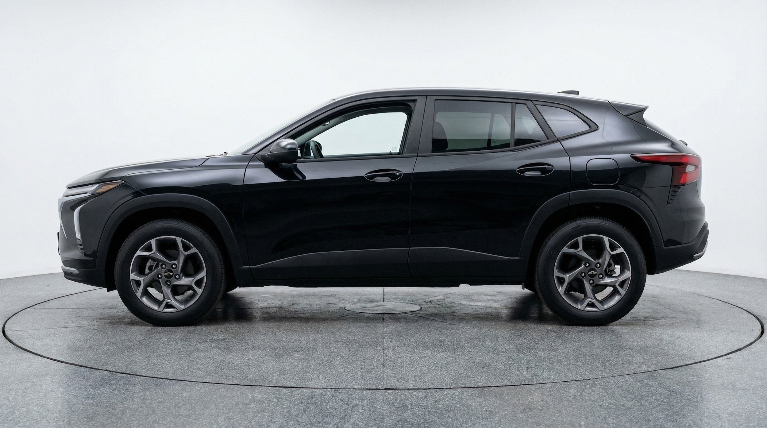 Thumbnail: 2025 Chevrolet Trax - 5