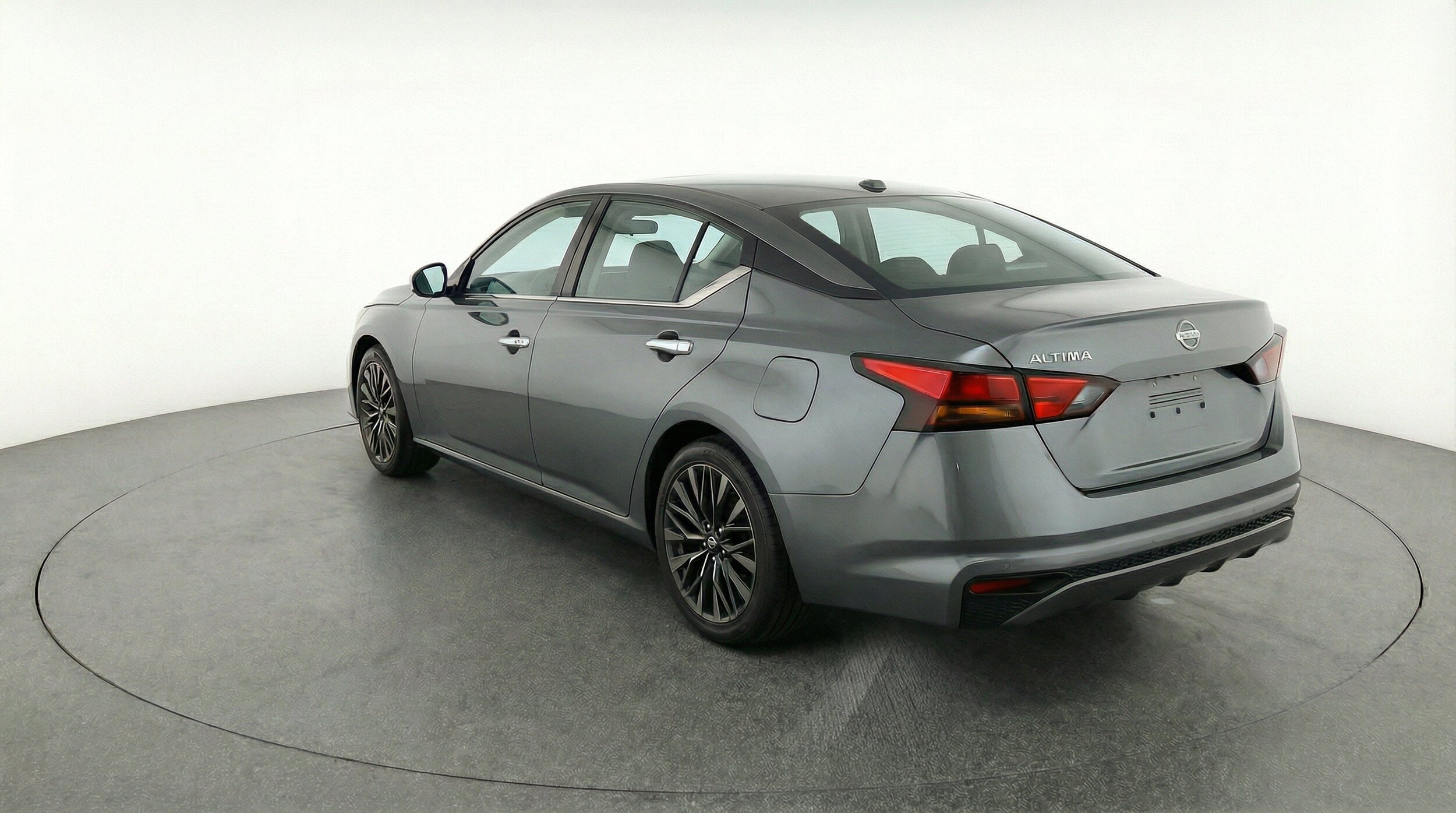 Thumbnail: 2025 Nissan Altima - 6