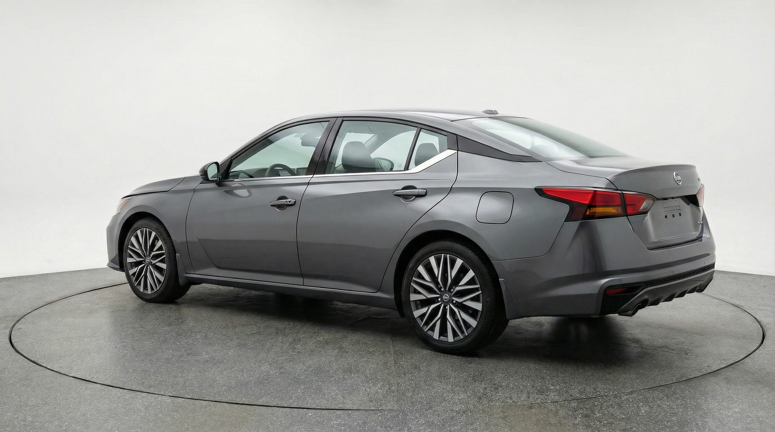 Thumbnail: 2025 Nissan Altima - 5