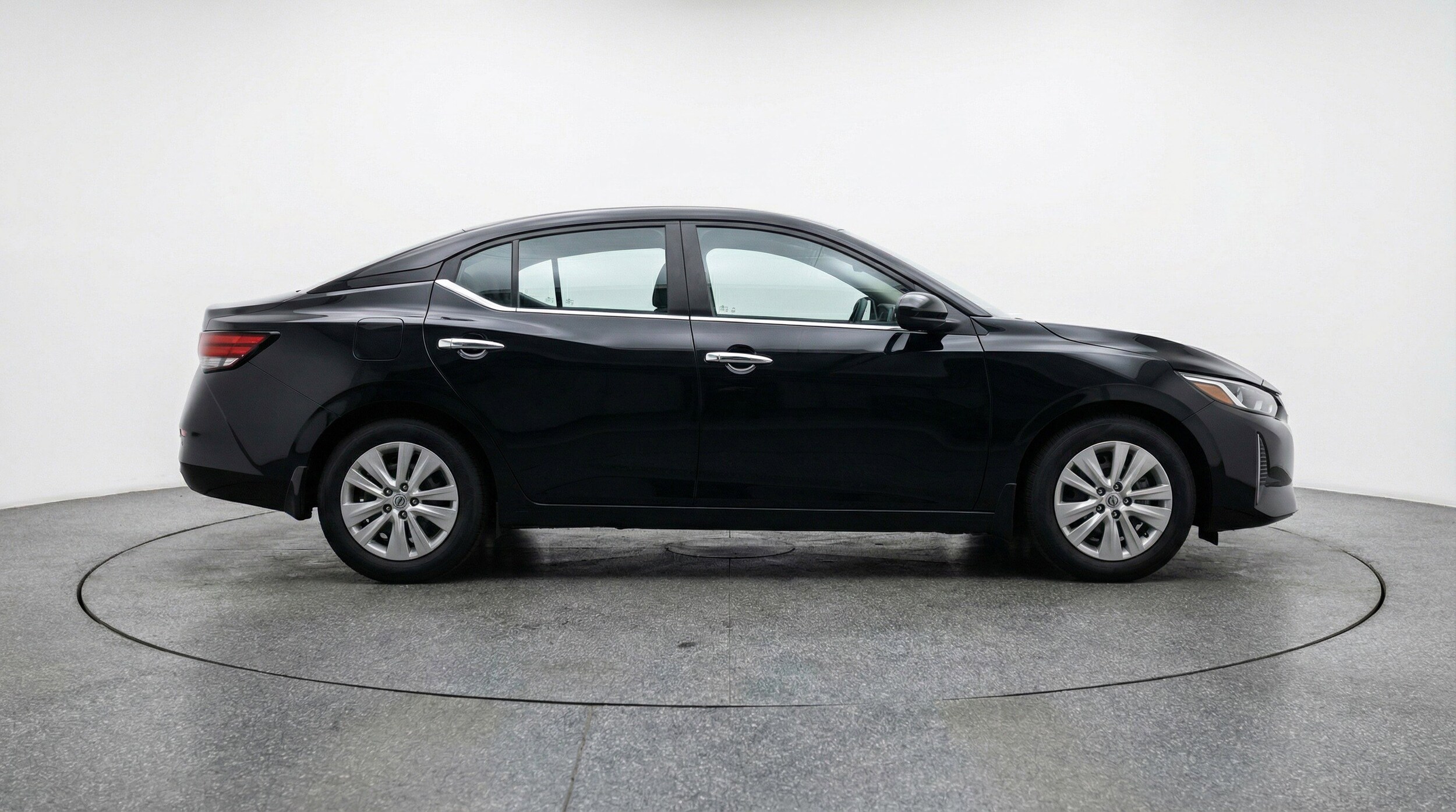 Thumbnail: 2025 Nissan Sentra - 11