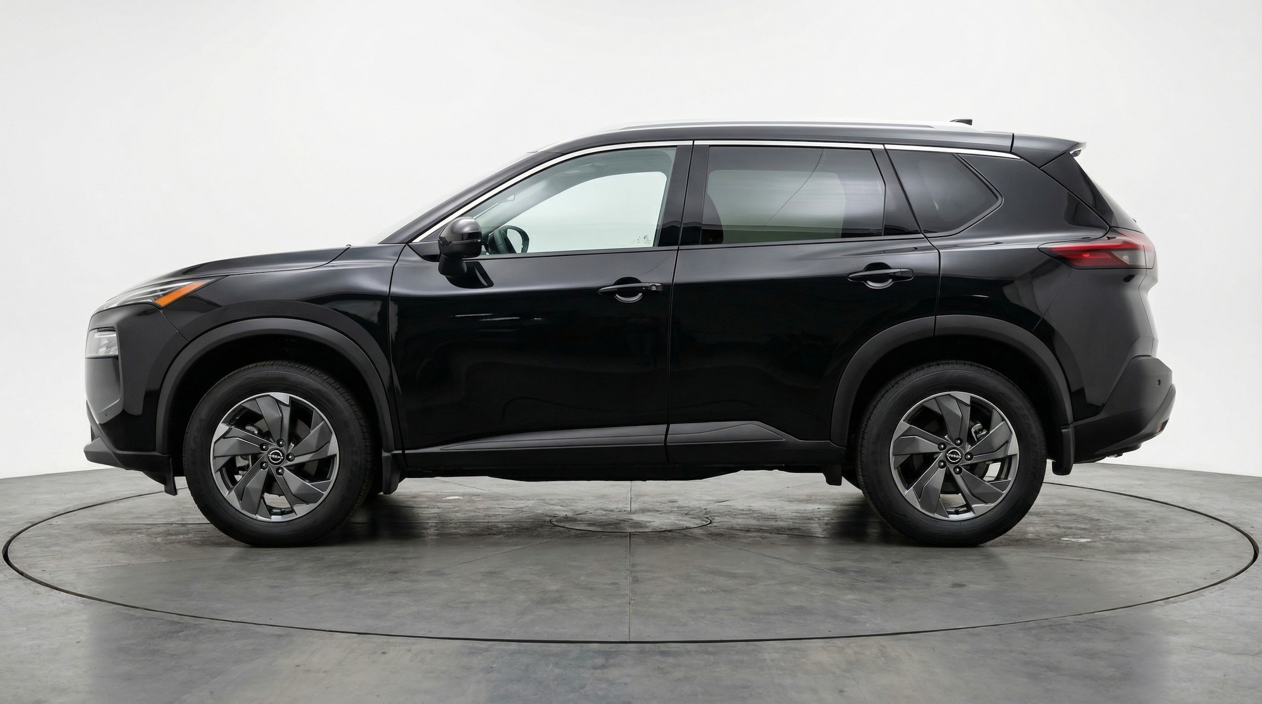 Thumbnail: 2025 Nissan Rogue - 4