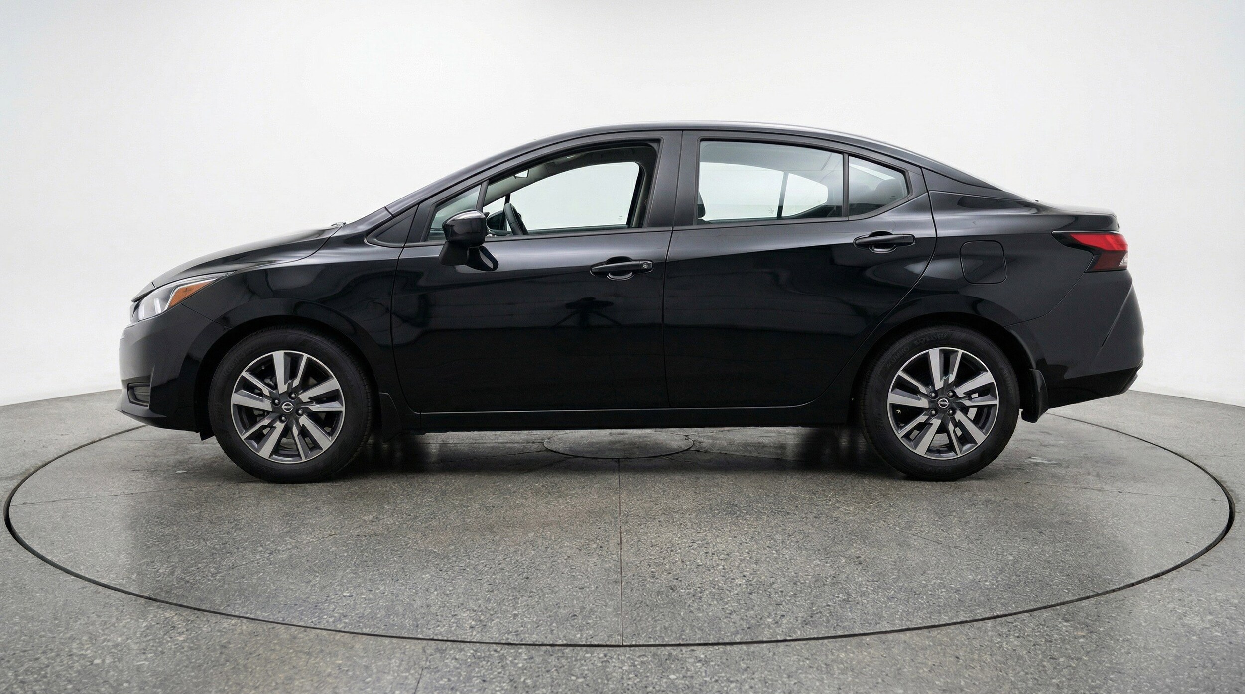 Thumbnail: 2025 Nissan Versa - 5