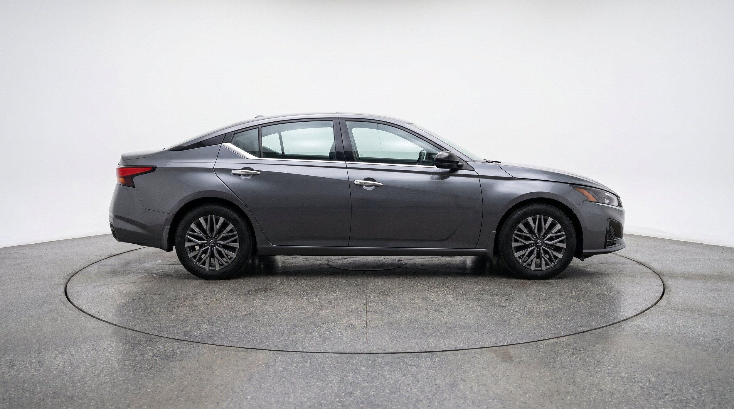 Thumbnail: 2025 Nissan Altima - 11