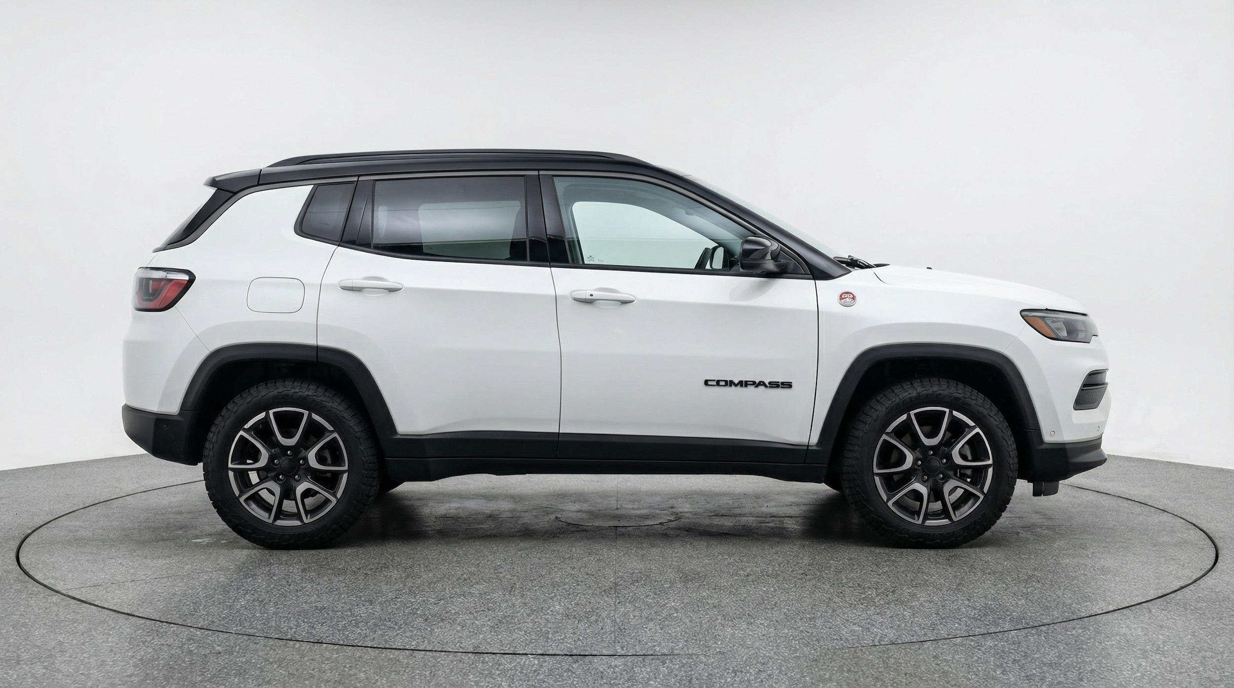 Thumbnail: 2025 Jeep Compass - 8