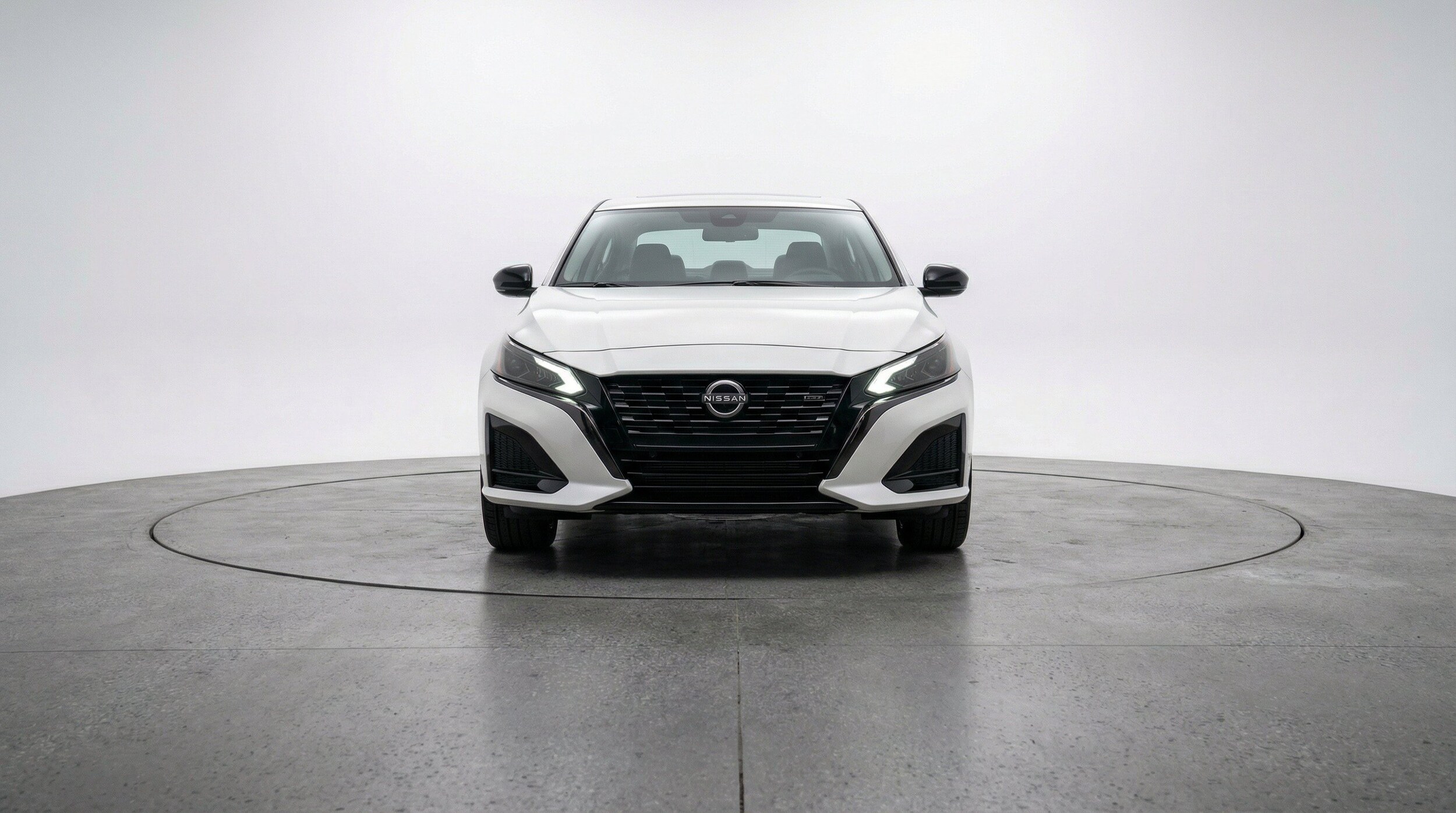 Thumbnail: 2025 Nissan Altima - 2