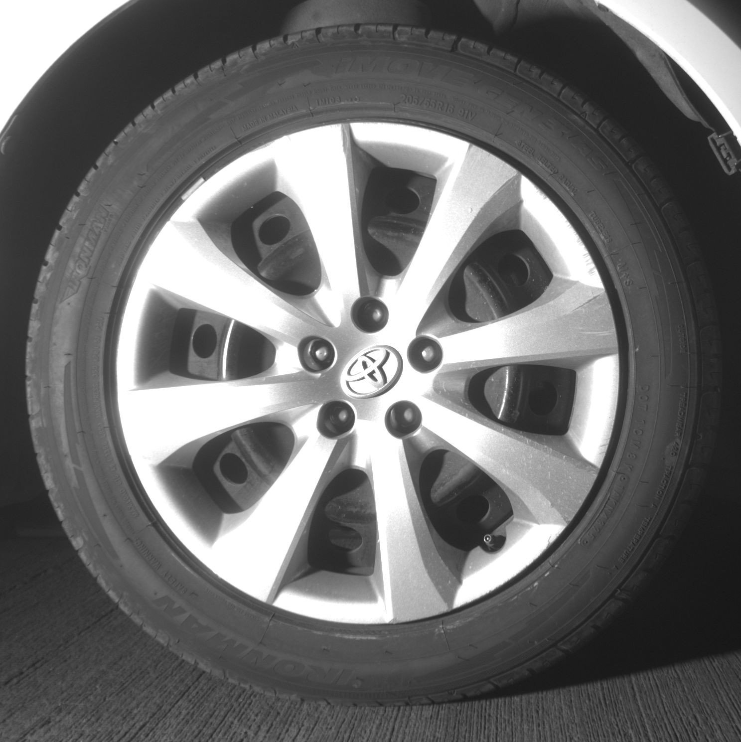 Thumbnail: 2025 Toyota Corolla - 13