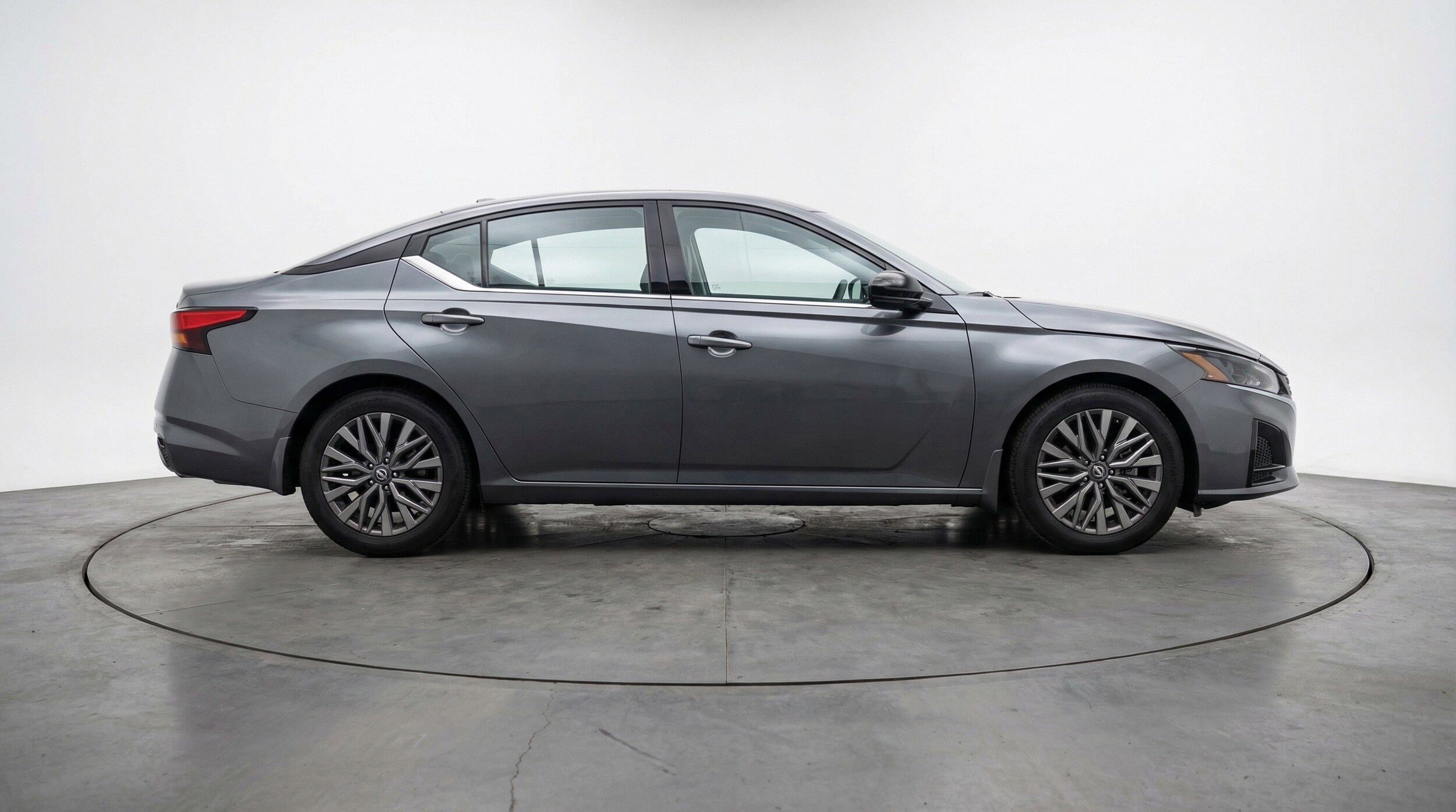 Thumbnail: 2025 Nissan Altima - 11