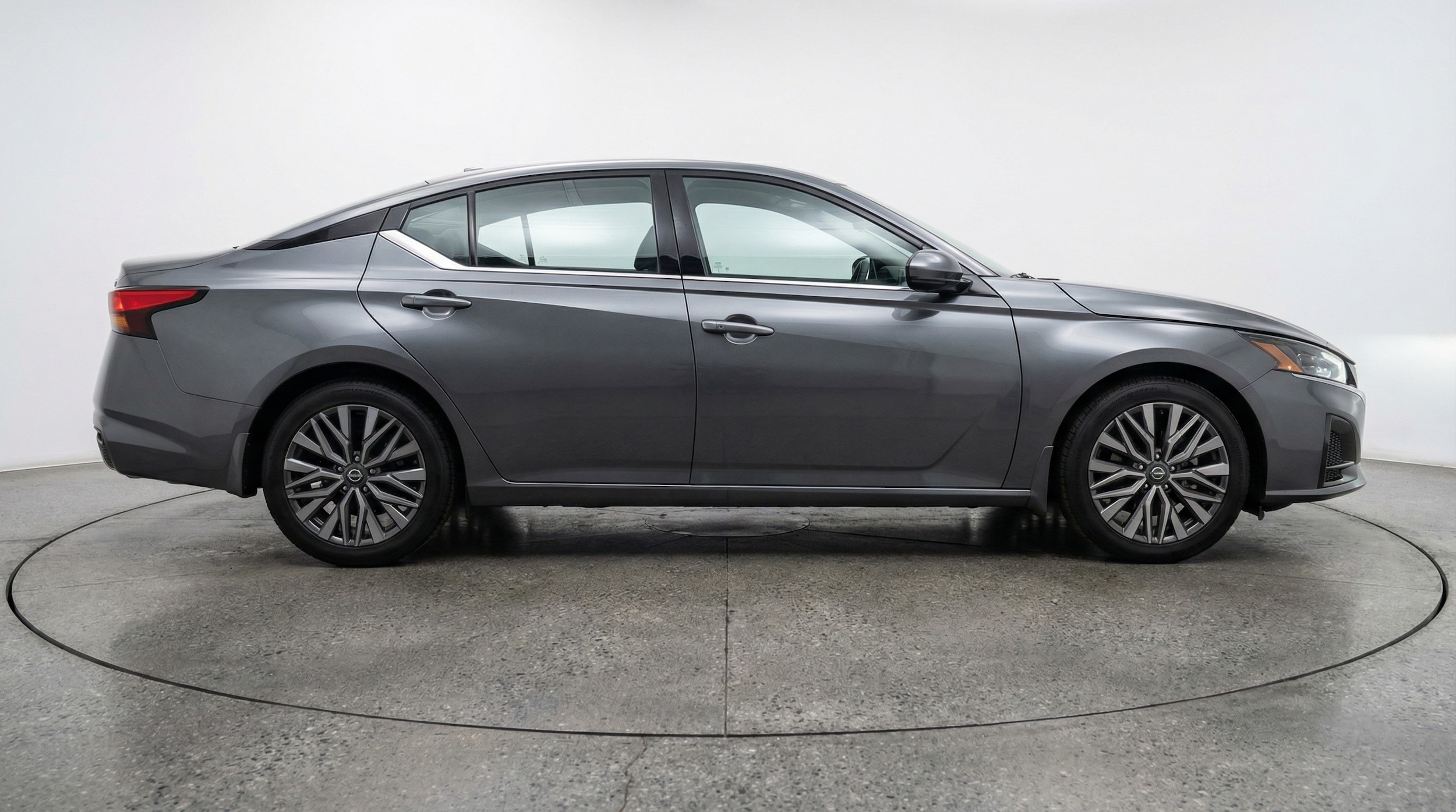 Thumbnail: 2025 Nissan Altima - 8